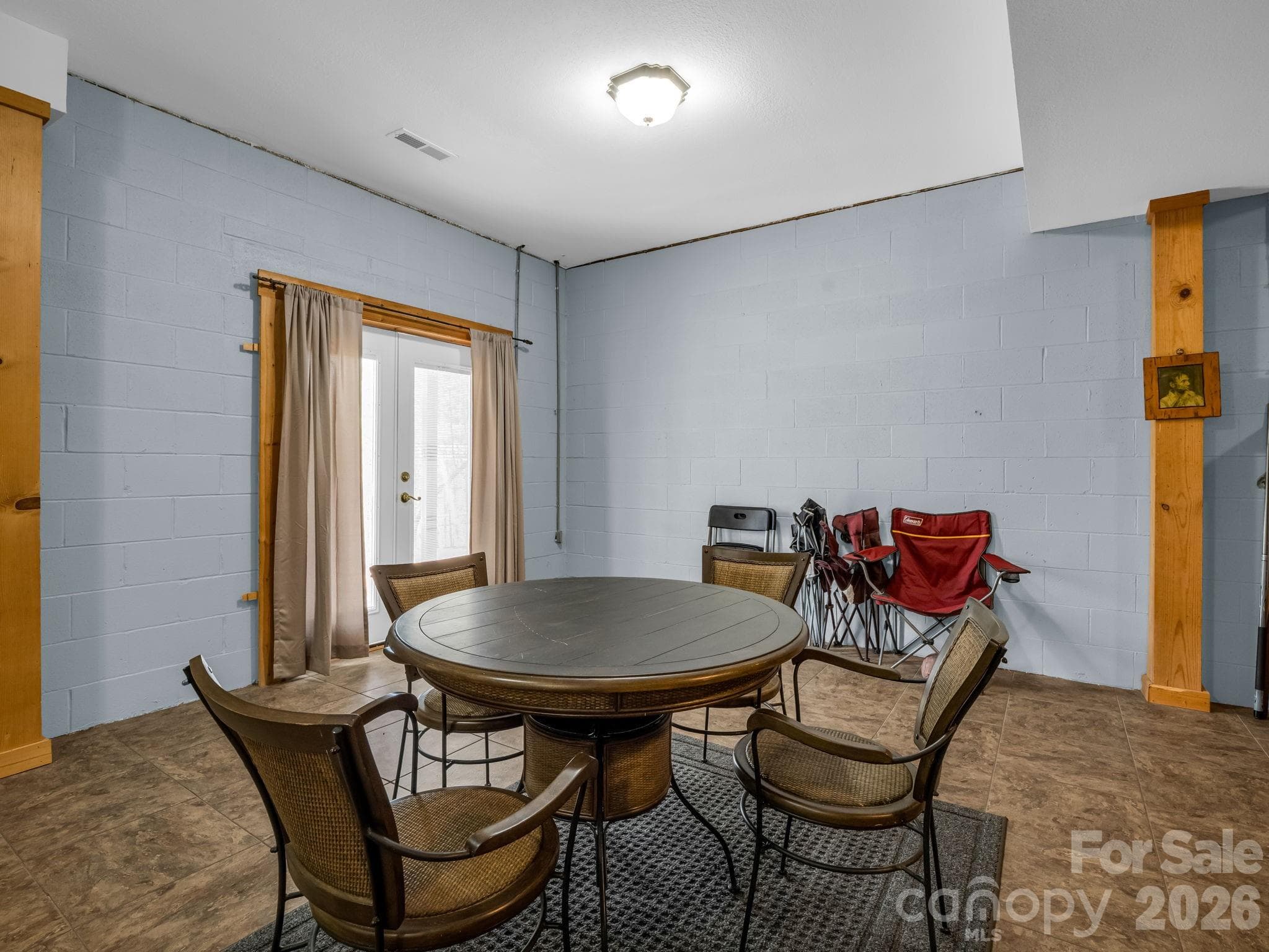 Single Family Residence at Rutherfordton, photo 32 of 48