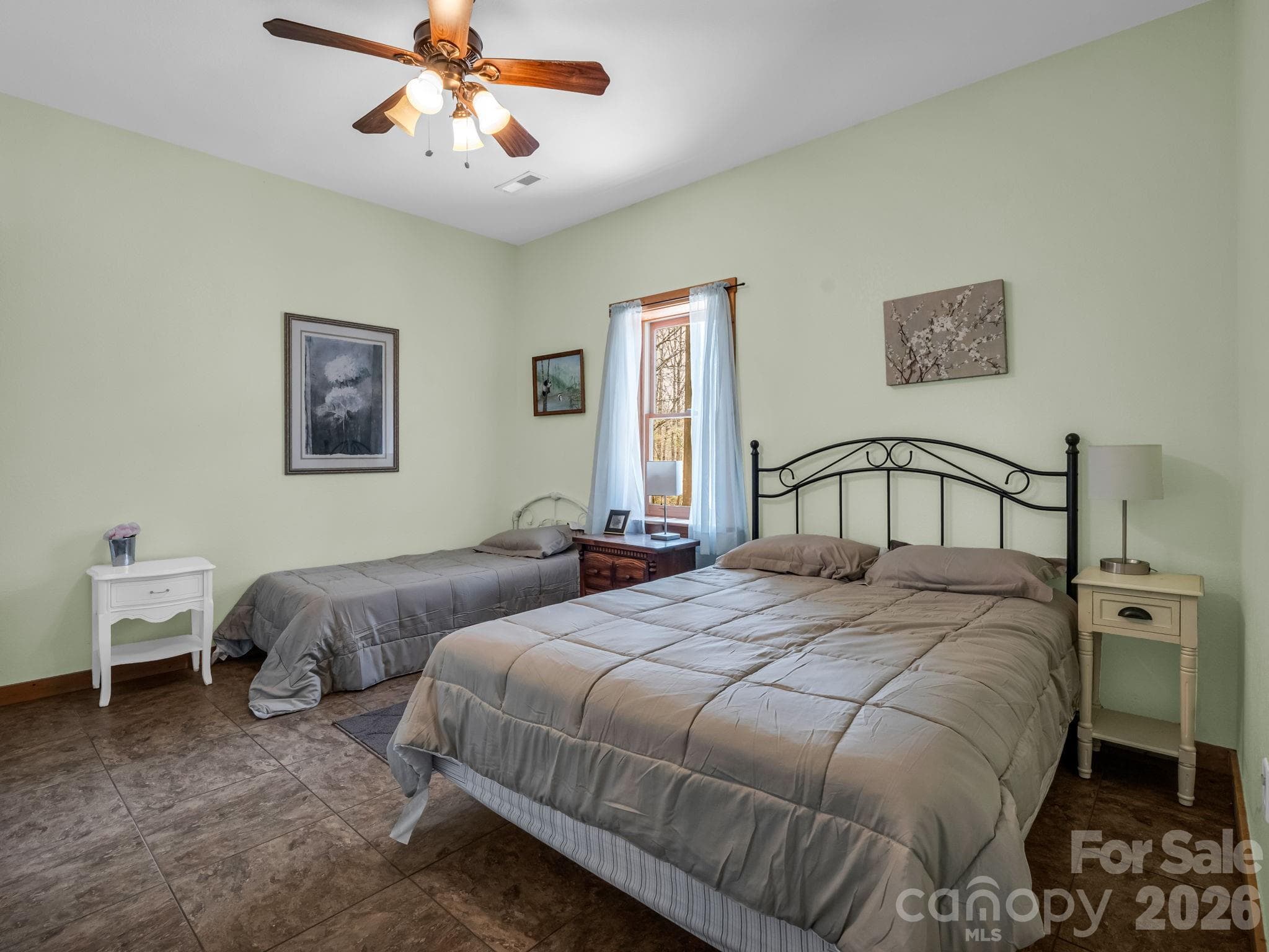 Single Family Residence at Rutherfordton, photo 37 of 48