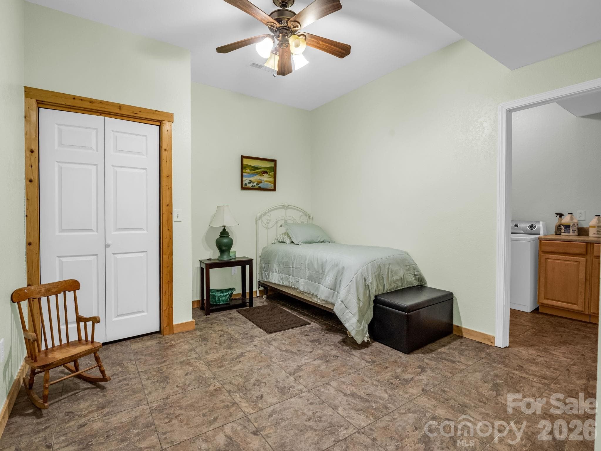 Single Family Residence at Rutherfordton, photo 41 of 48