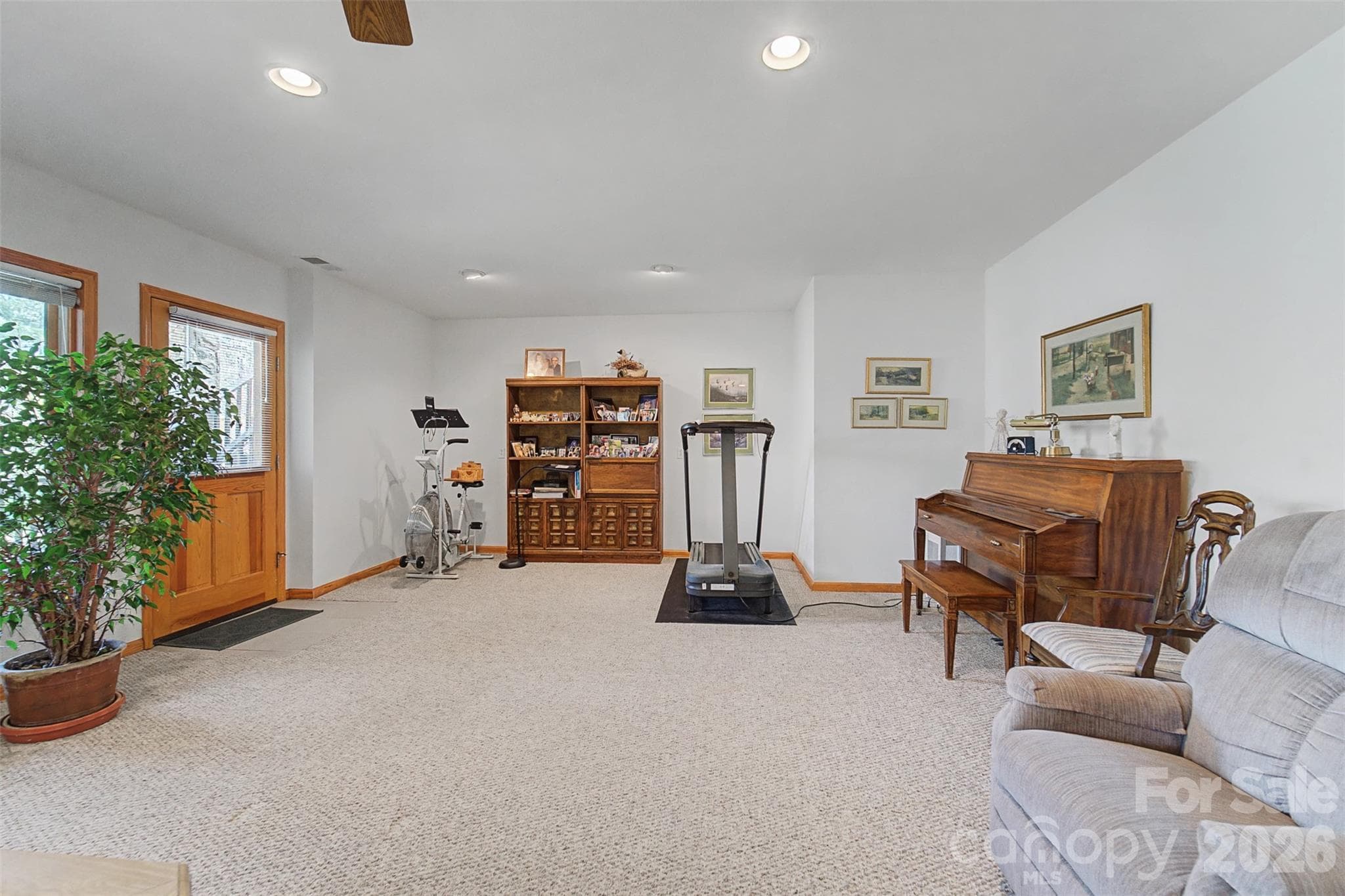 Single Family Residence at 750 Double Springs Drive, Almond, photo 27 of 48
