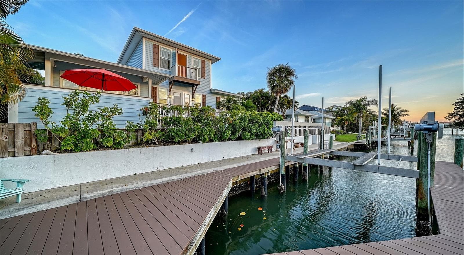 Single Family Residence at 605 N POINT DR, HOLMES BEACH, photo 82 of 92
