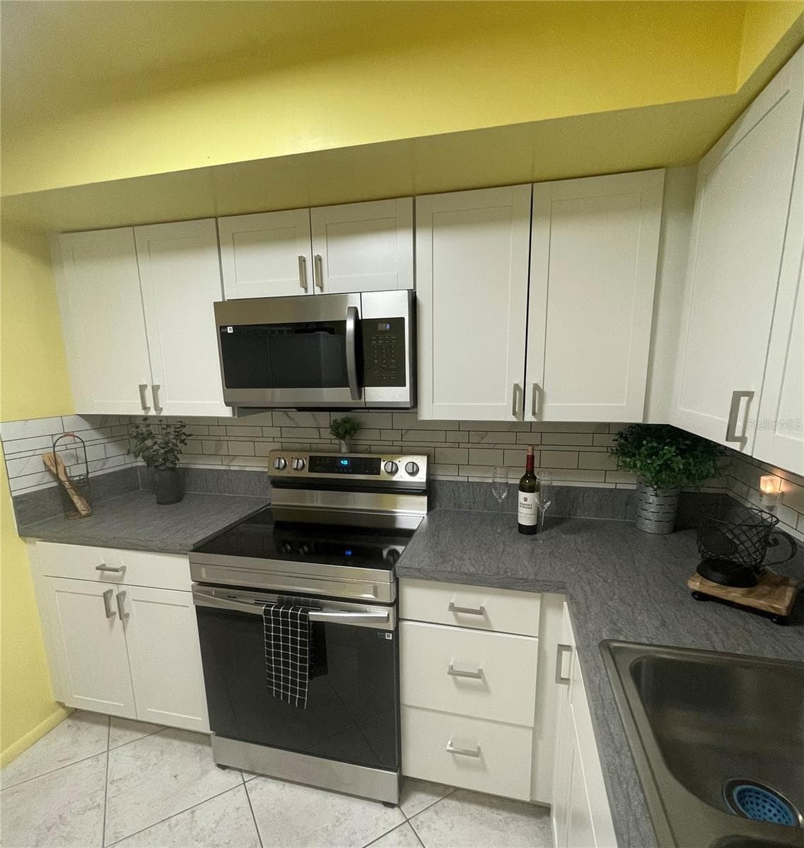 Condominium at 1224 S PENINSULA DR #304, DAYTONA BEACH, photo 22 of 97