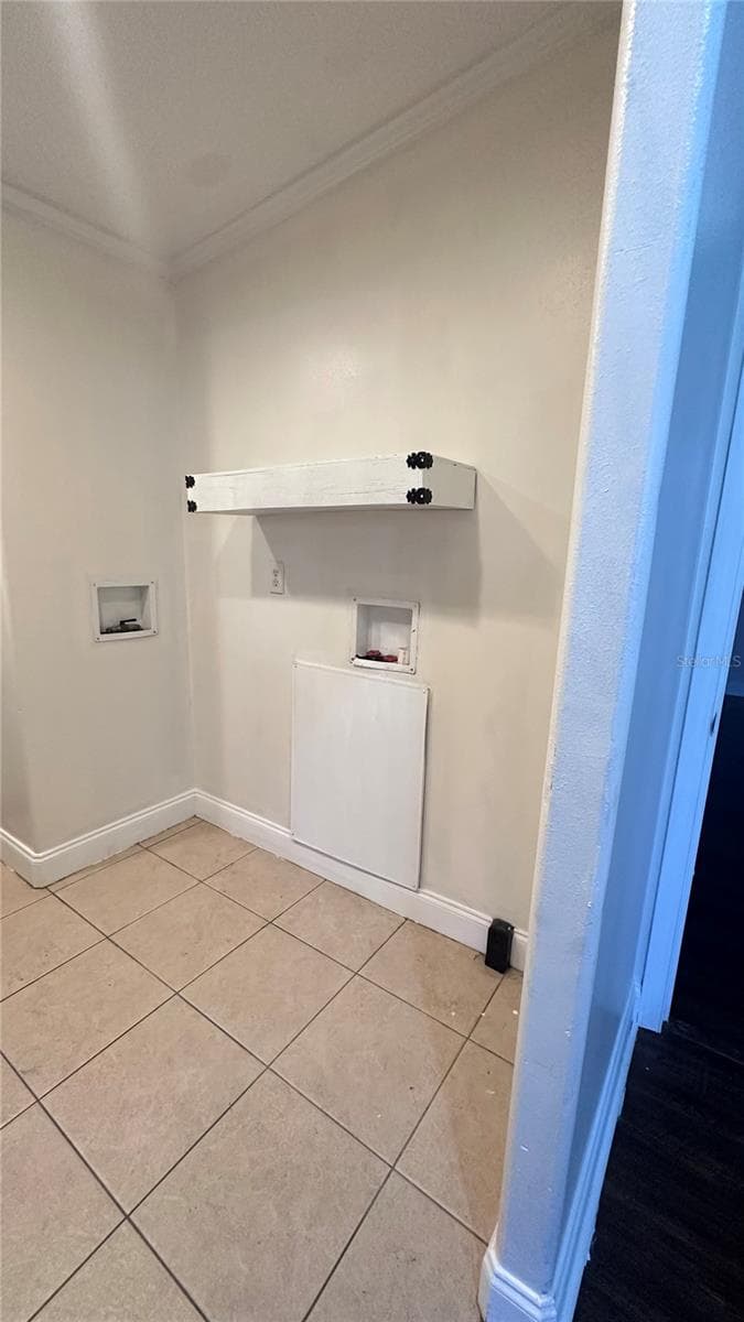 laundry - 35495 SINGLETARY RD, MYAKKA CITY