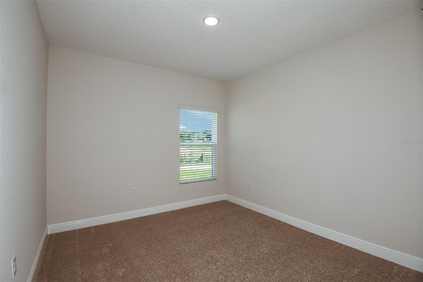 Single Family Residence at 31717 BIENVILLE LN, WESLEY CHAPEL, photo 16 of 31