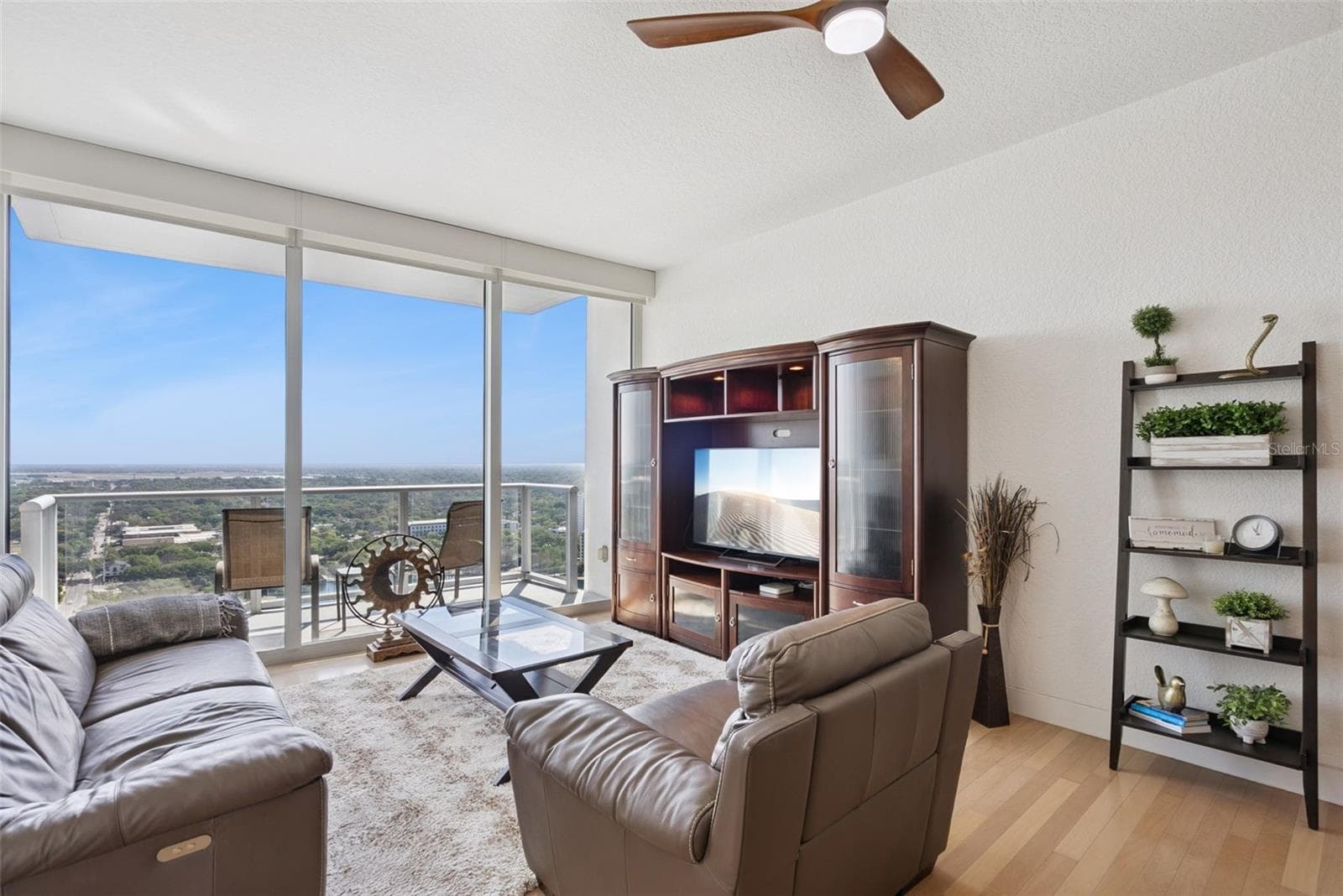 Condominium at 150 E ROBINSON ST #2709, ORLANDO, photo 9 of 77