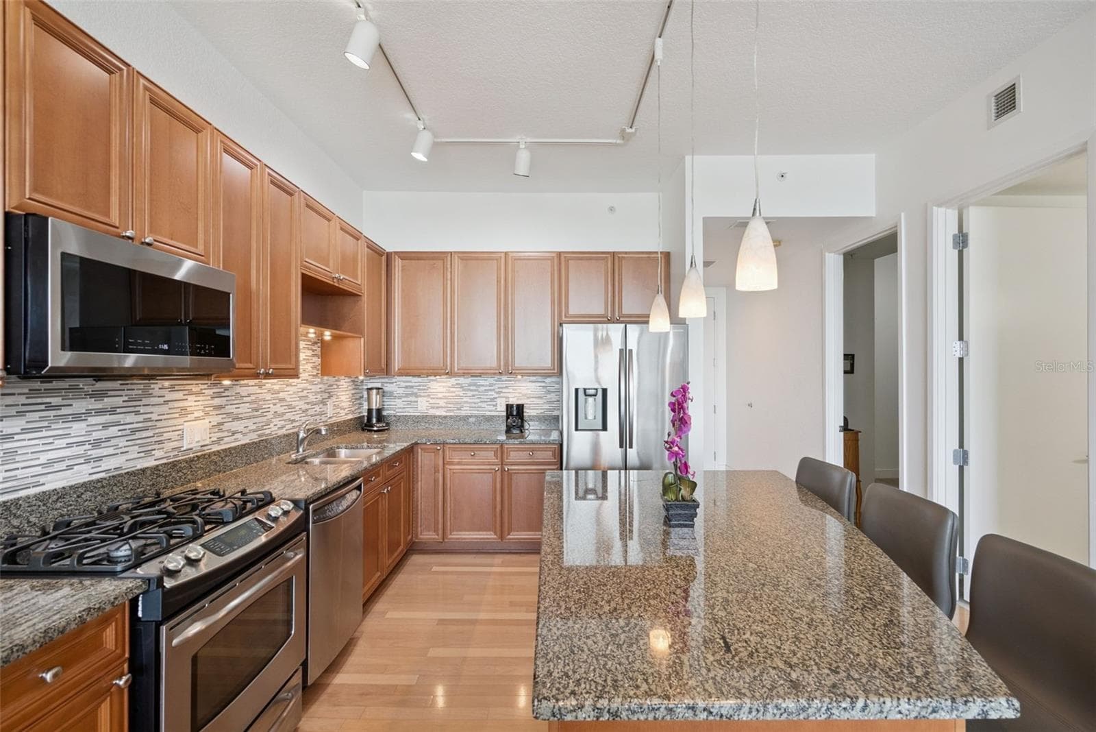 Condominium at 150 E ROBINSON ST #2709, ORLANDO, photo 14 of 77