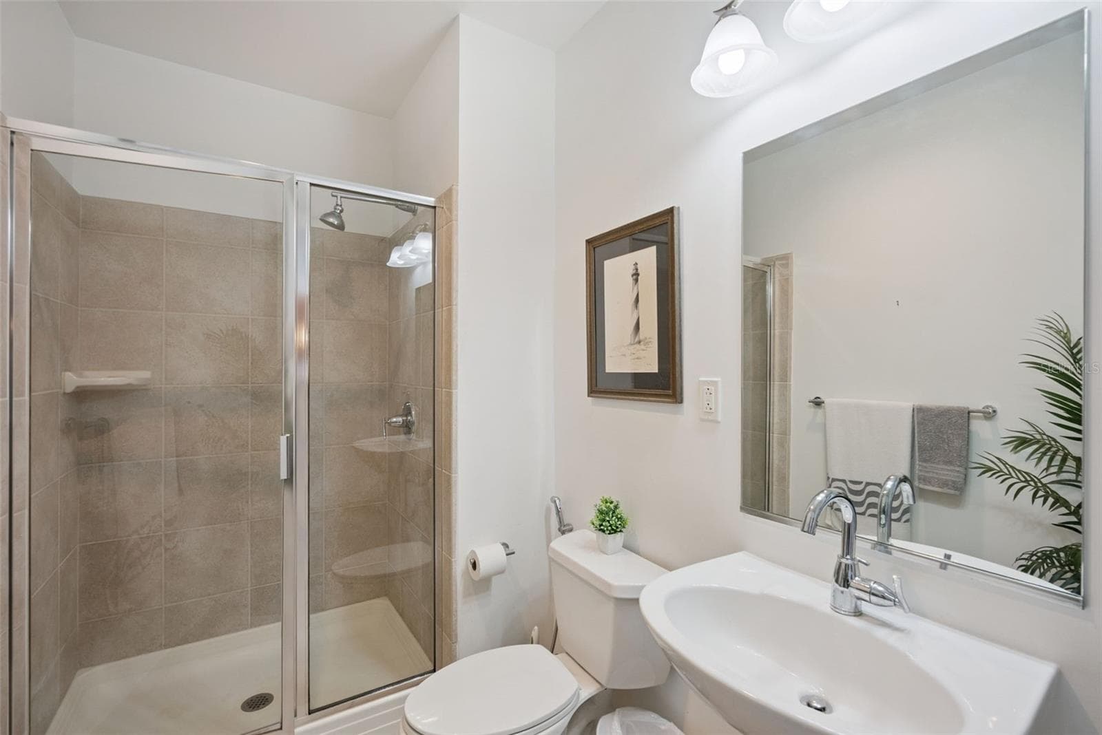 Second bathroom - 150 E ROBINSON ST #2709, ORLANDO