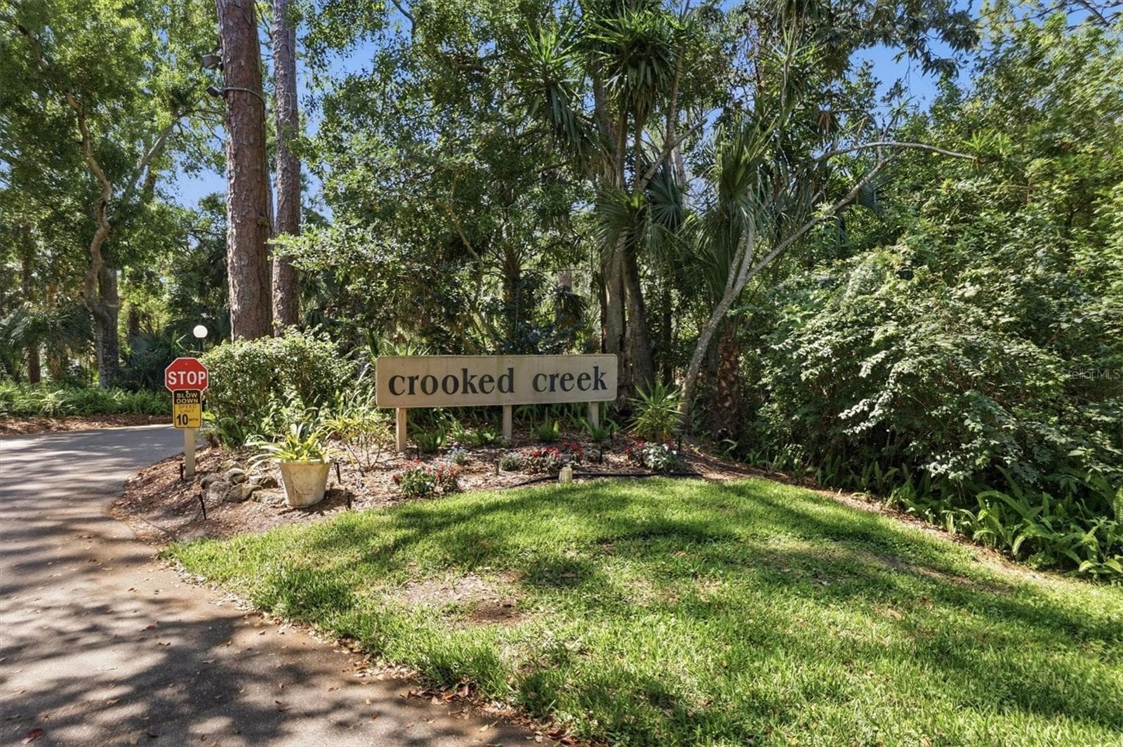 Hidden Gem community of only 78 units - 3351 THORNWOOD RD #3351, SARASOTA