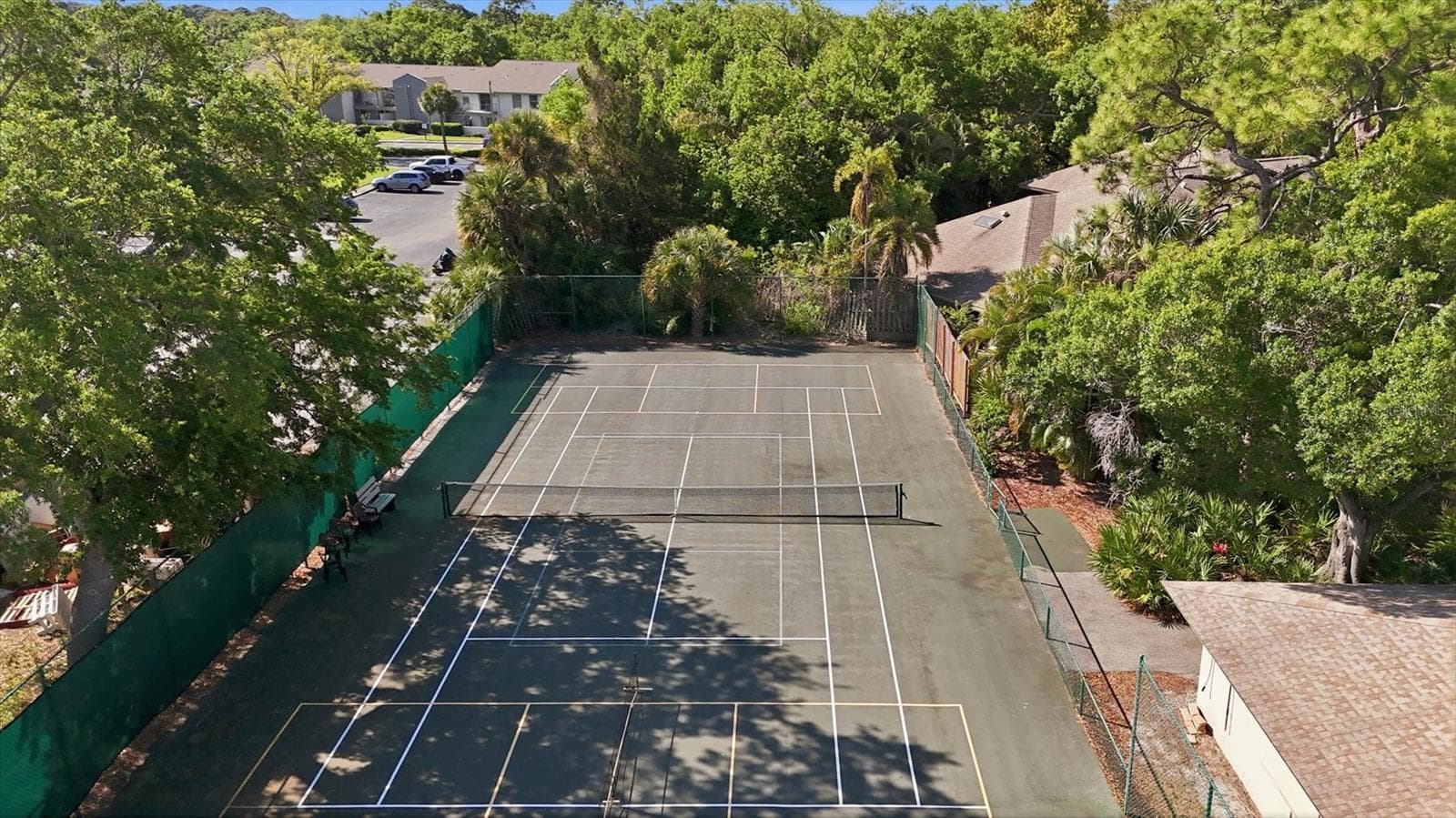 Tennis/pickleball court - 3351 THORNWOOD RD #3351, SARASOTA