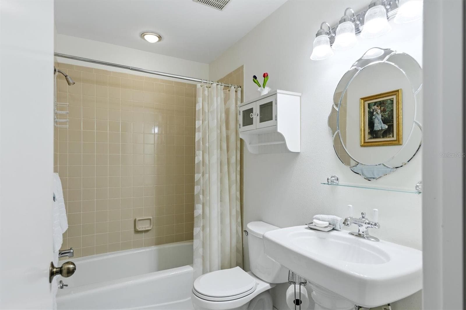 guest bathroom (2) - 3351 THORNWOOD RD #3351, SARASOTA
