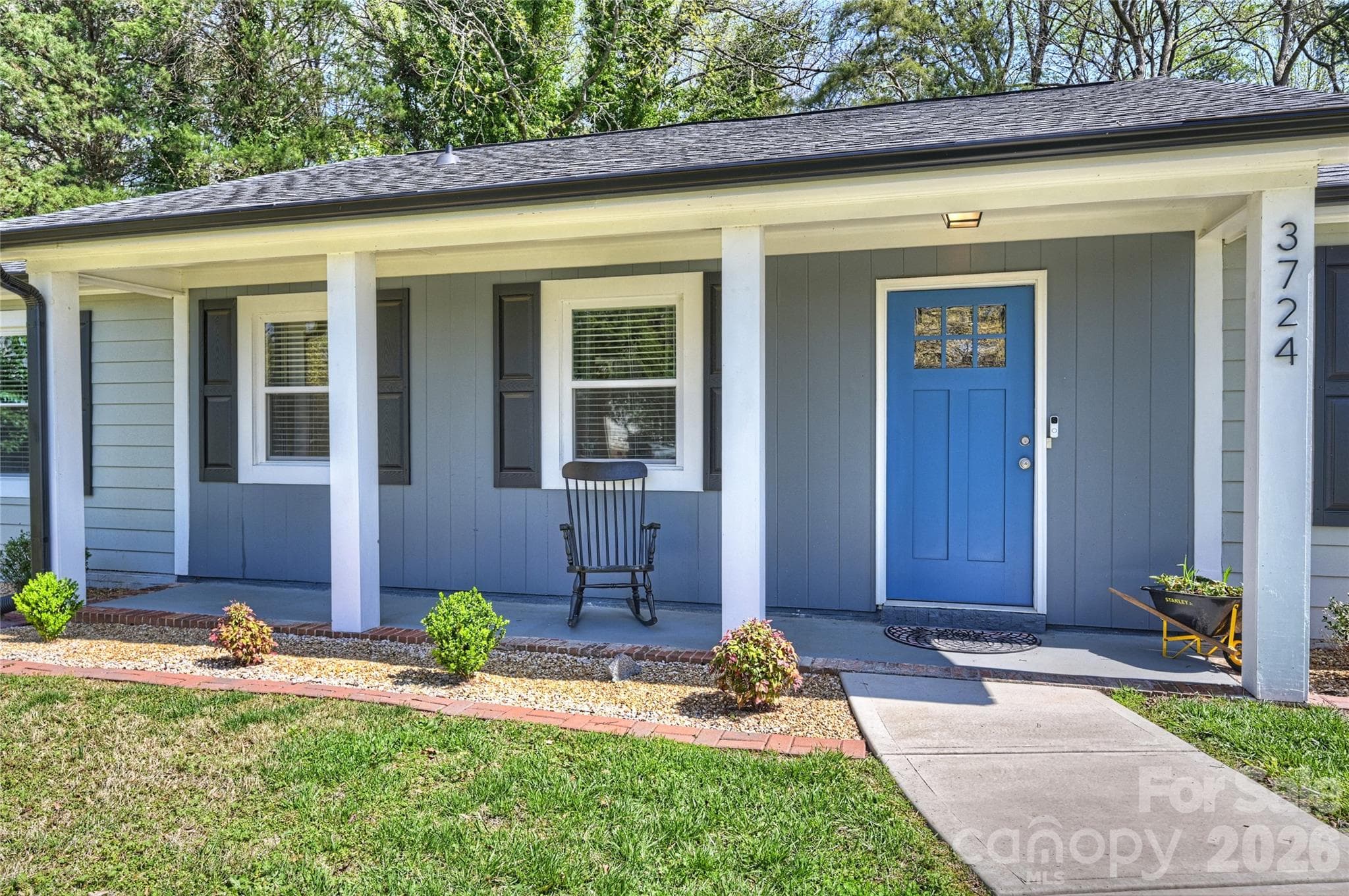 Front Exterior - Charlotte