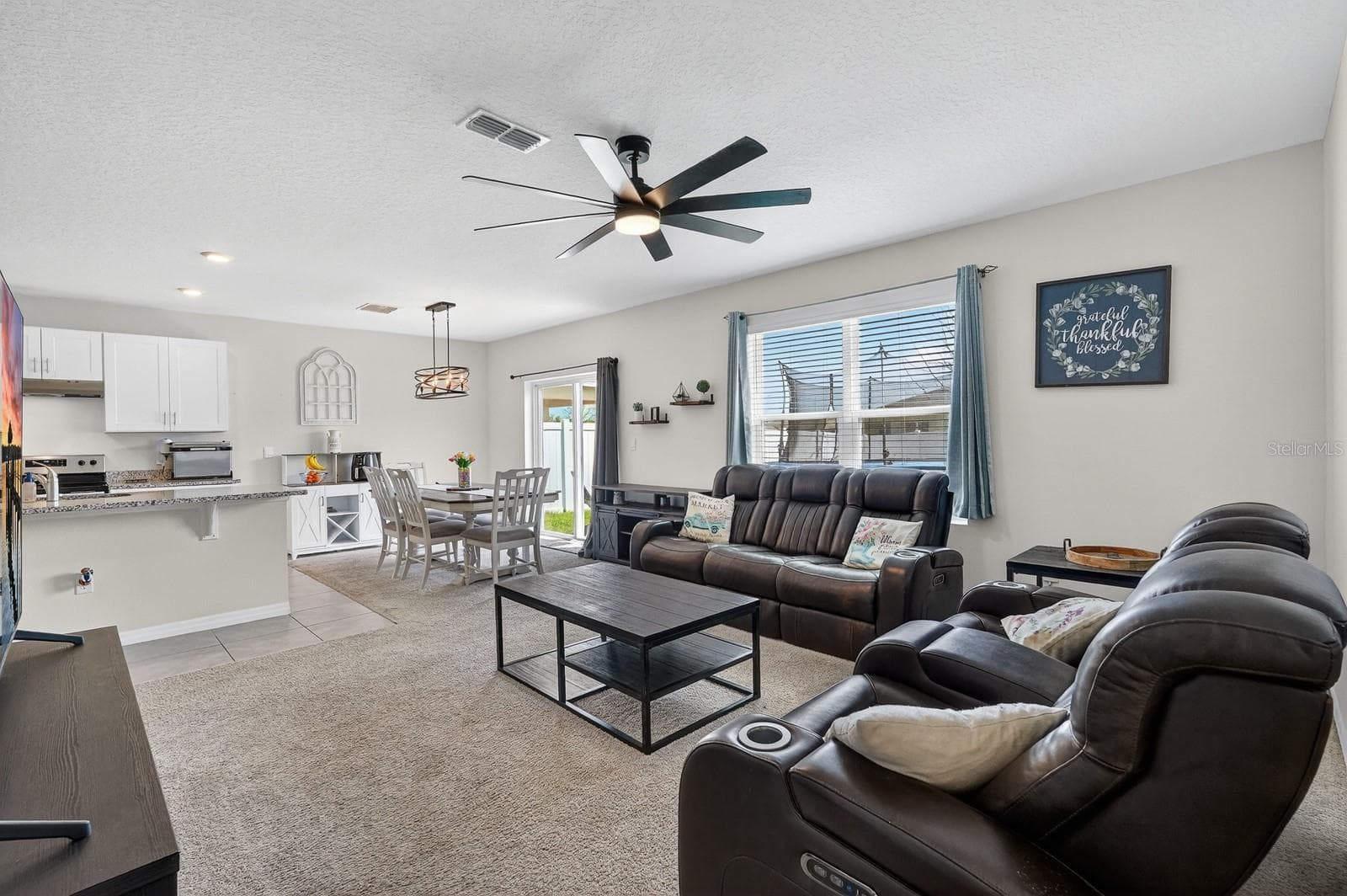 Single Family Residence at 1809 MYRTLEBROOKE DR, EDGEWATER, photo 8 of 59