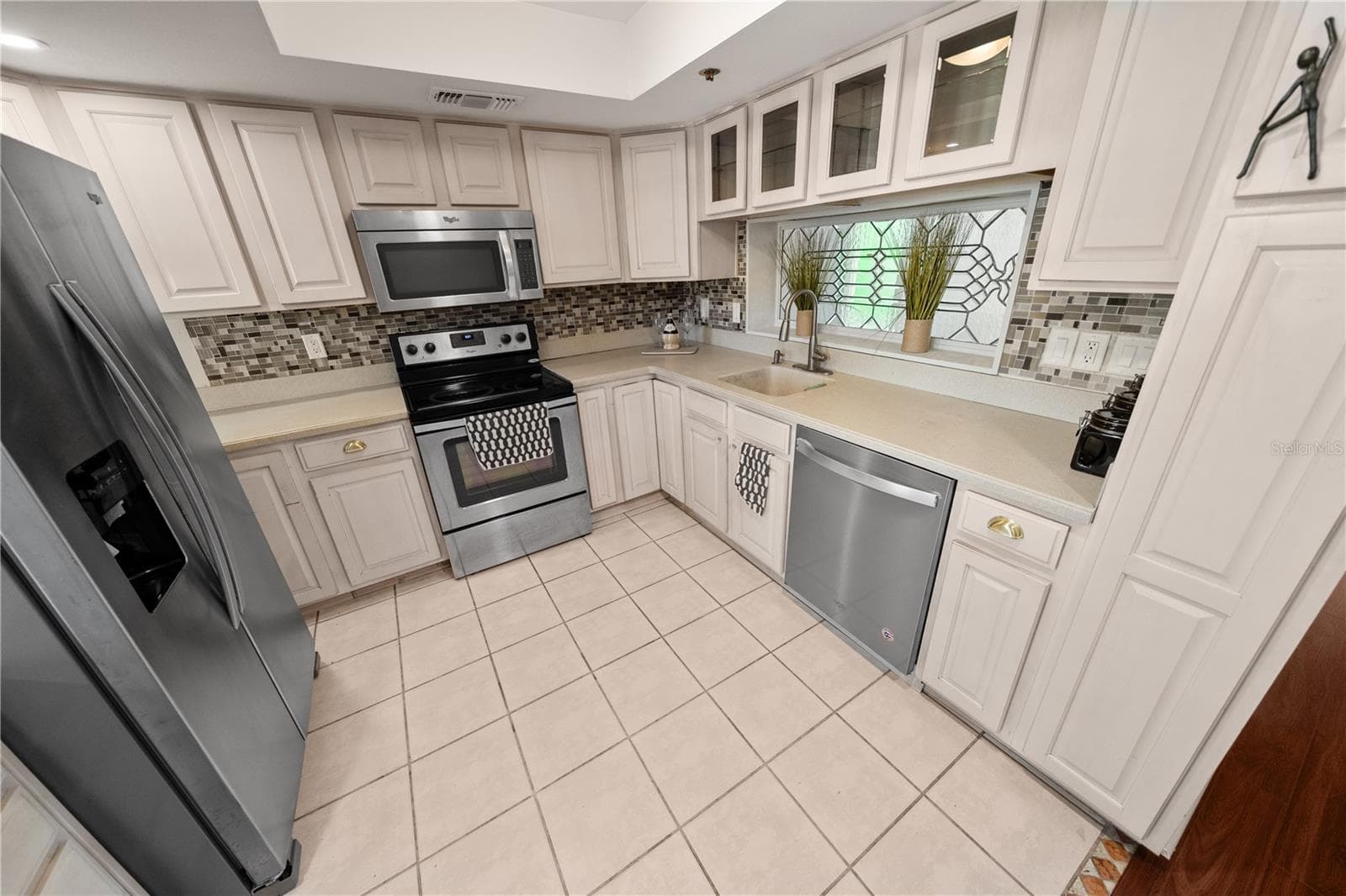 Condominium at 201 W LAUREL ST #701, TAMPA, photo 4 of 45