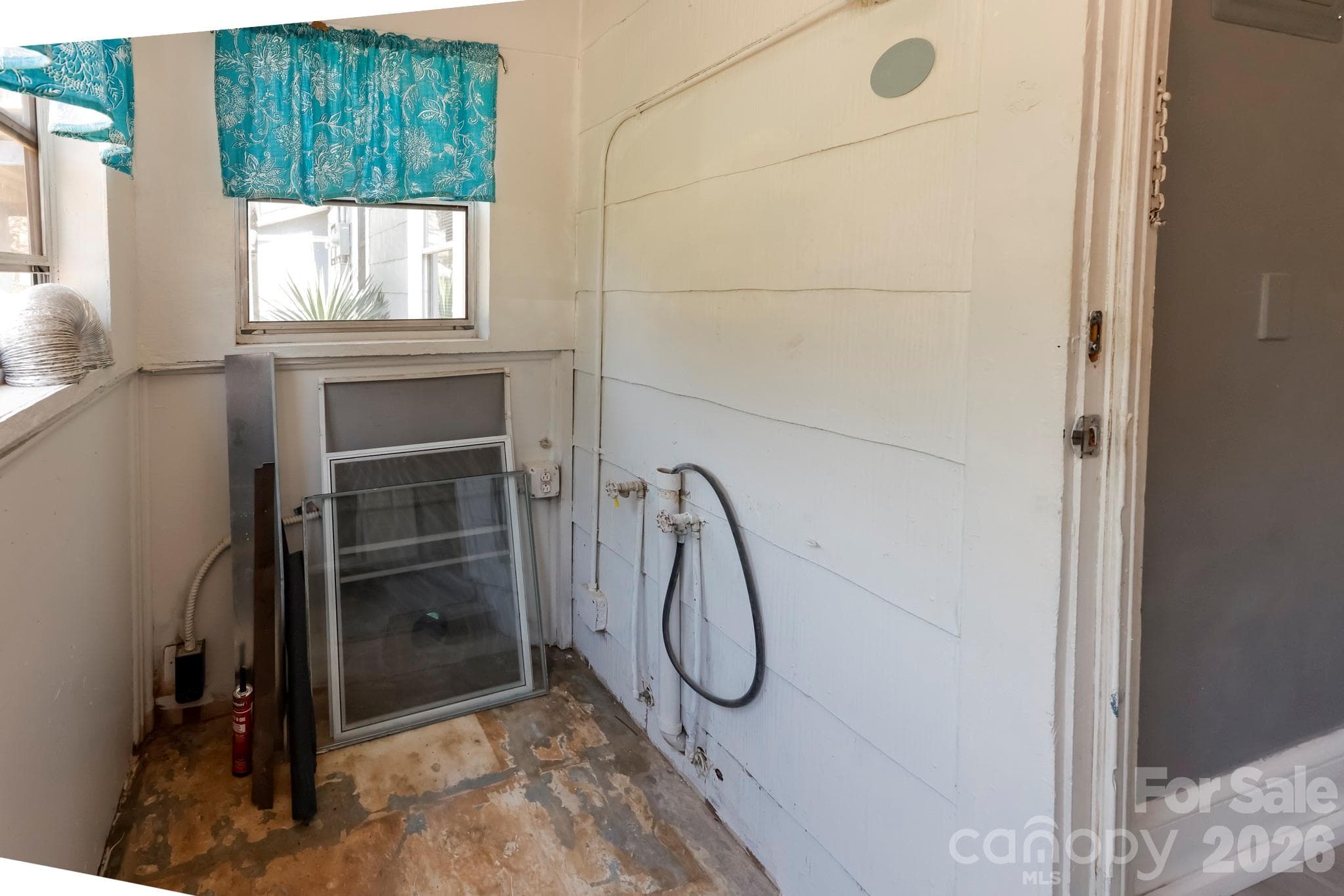 Laundry 1 - Rutherfordton