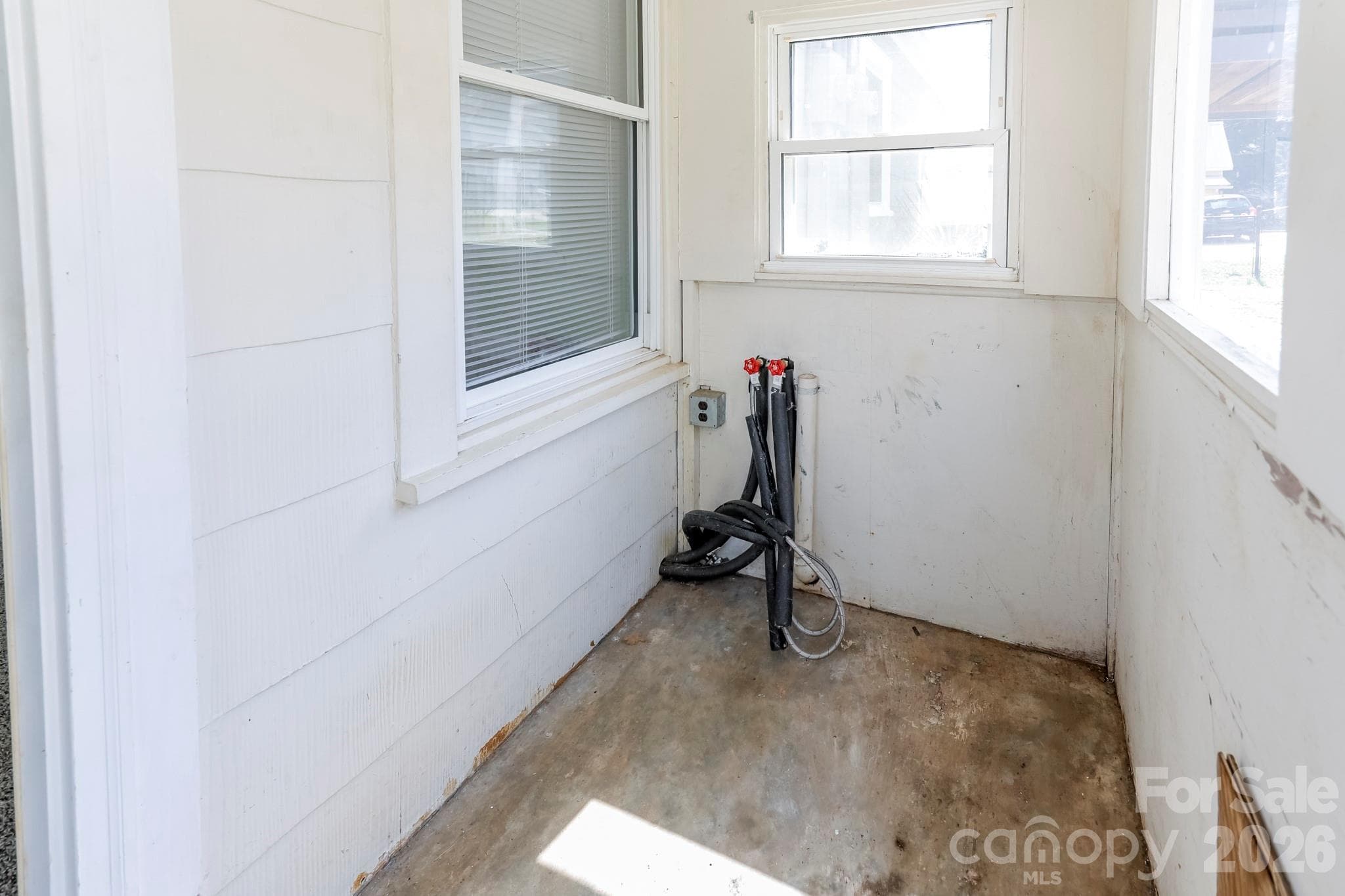 Laundry 2 - Rutherfordton