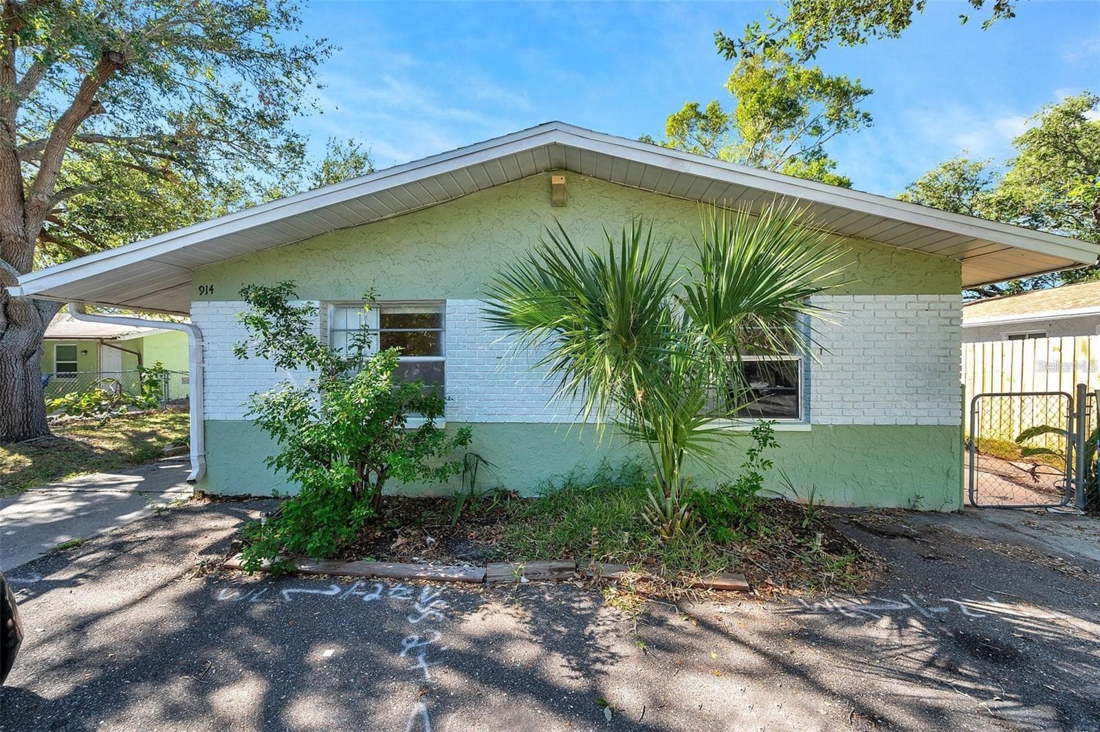 Roof replaced in 2017. - 914 LAKE PALMS DR, LARGO