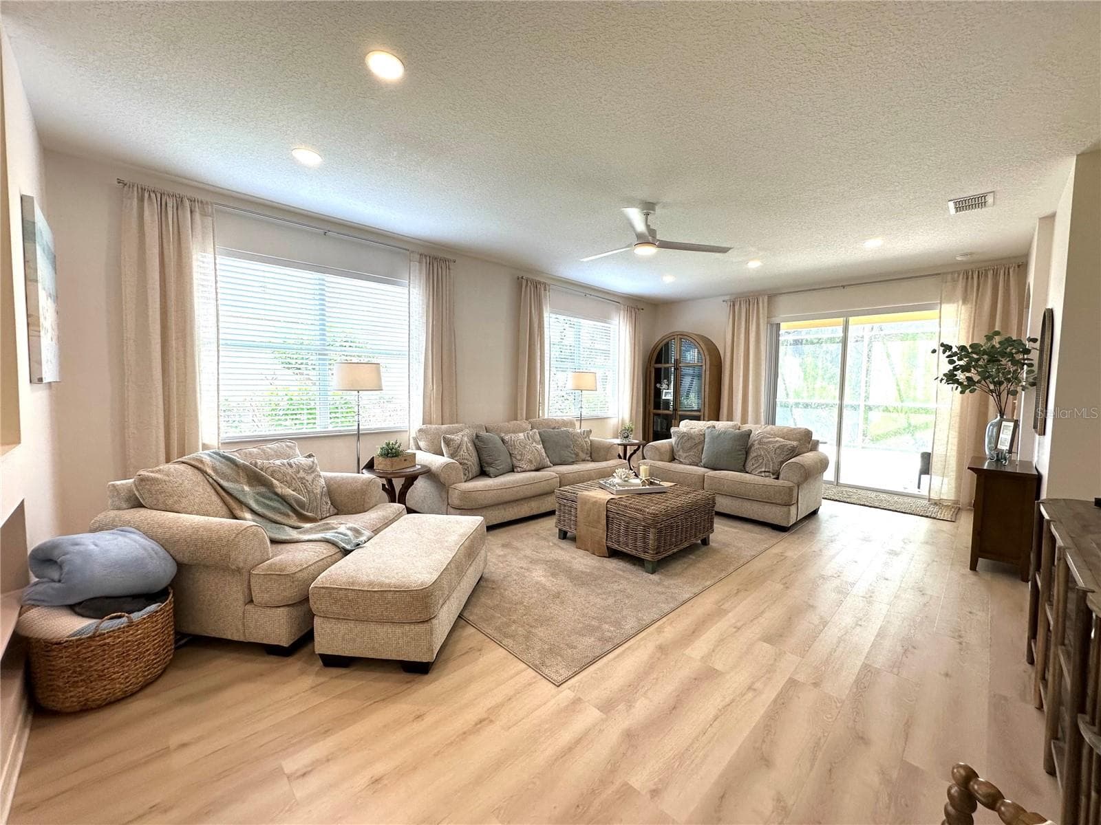 Single Family Residence at 8137 PONKAN RD, LAND O LAKES, photo 12 of 59