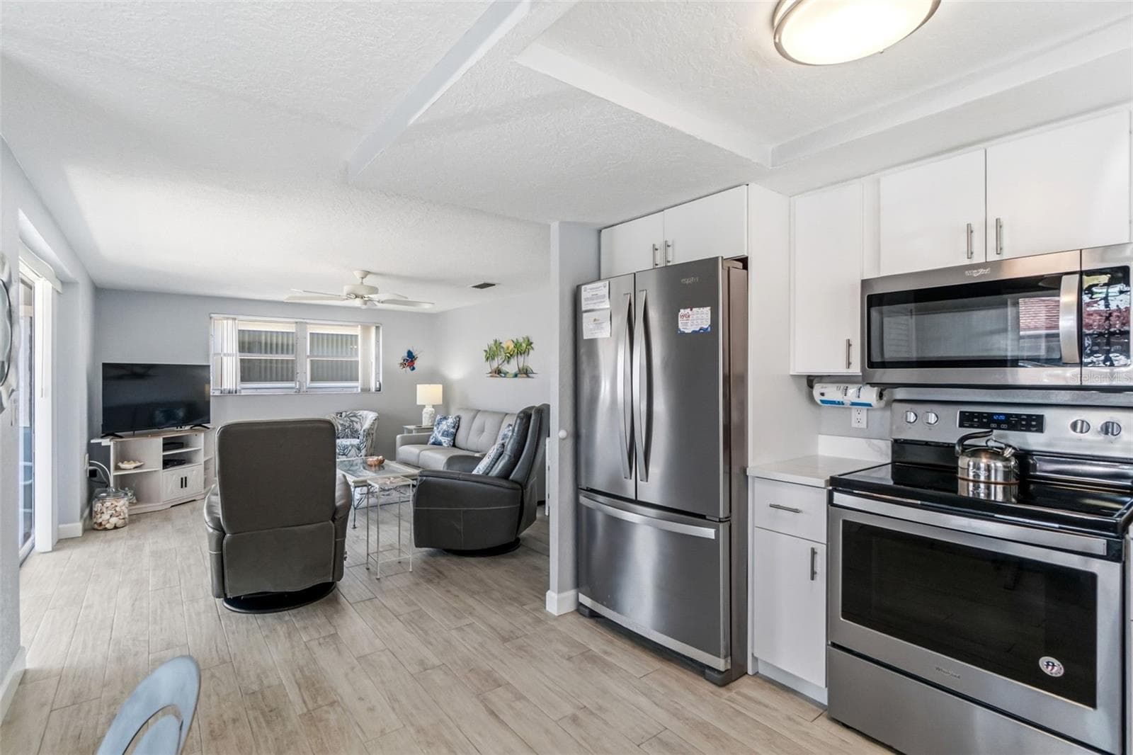 Villa at 6154 MIDNIGHT PASS RD #A-05, SARASOTA, photo 10 of 31