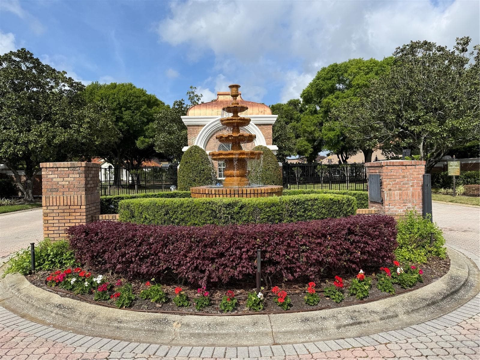 fountain at the Balmoral entrance. - 9057 BALMORAL MEWS SQ, WINDERMERE
