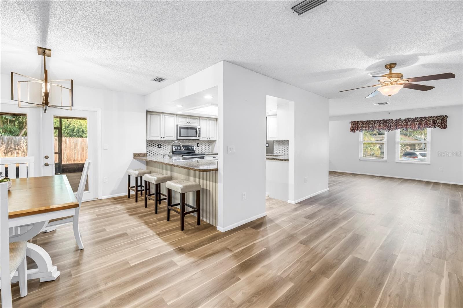 Single Family Residence at 112 MEADOWCROSS DR, SAFETY HARBOR, photo 15 of 39