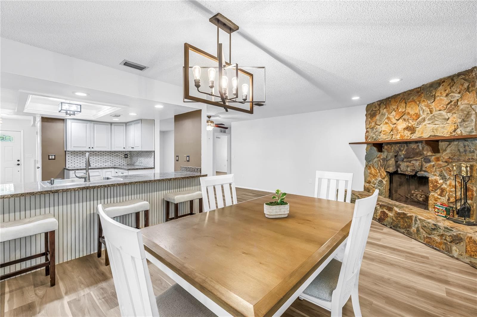 Single Family Residence at 112 MEADOWCROSS DR, SAFETY HARBOR, photo 18 of 39