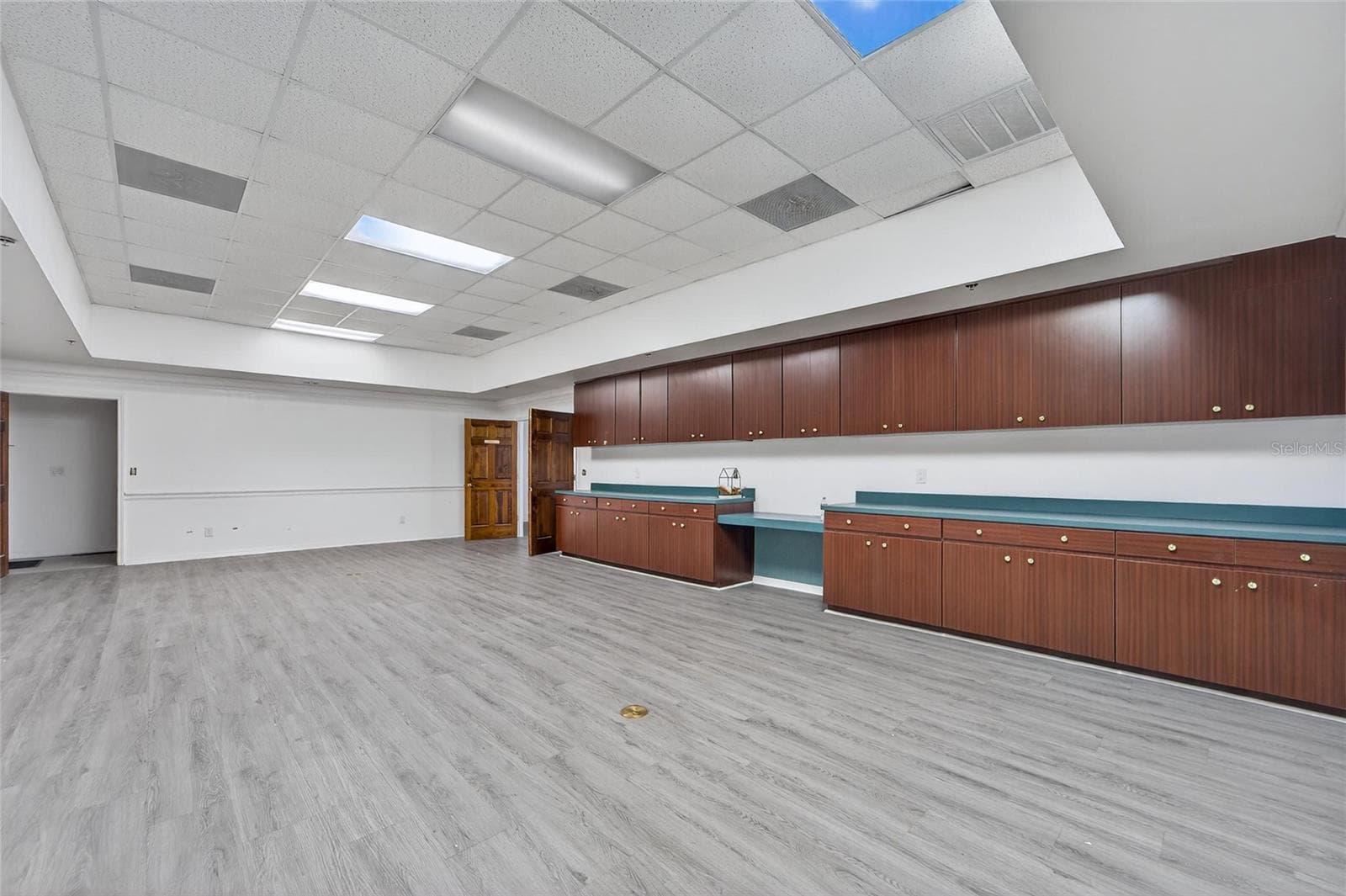 Office at 106 N EVERS ST, PLANT CITY, photo 20 of 44