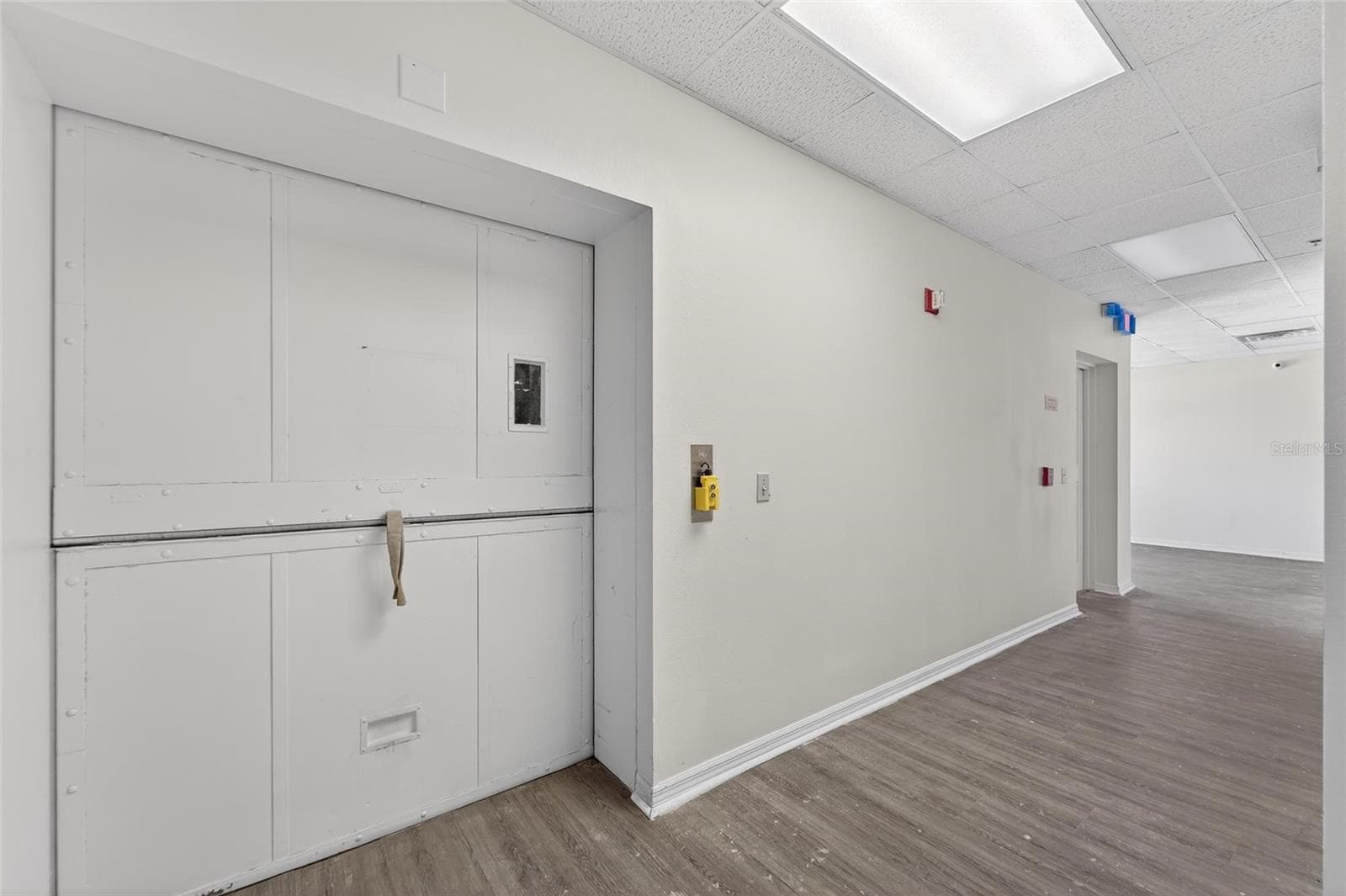 Office at 106 N EVERS ST, PLANT CITY, photo 21 of 44