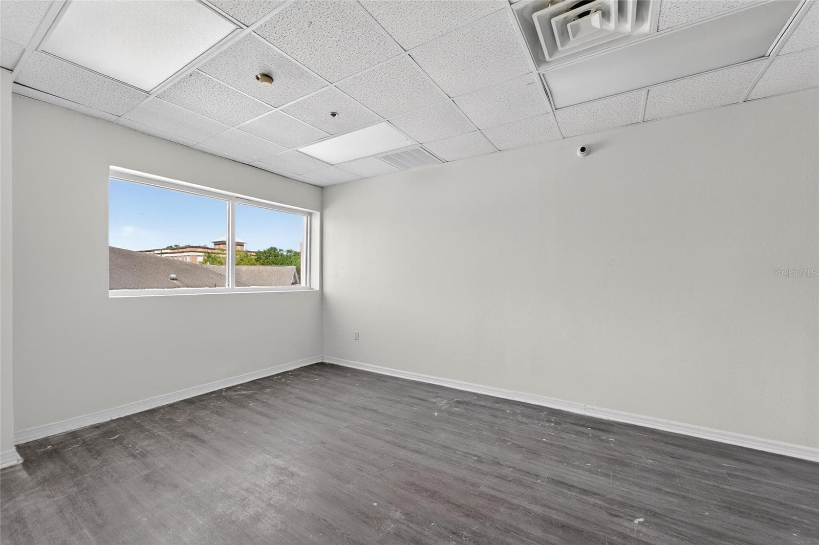 Office at 106 N EVERS ST, PLANT CITY, photo 22 of 44