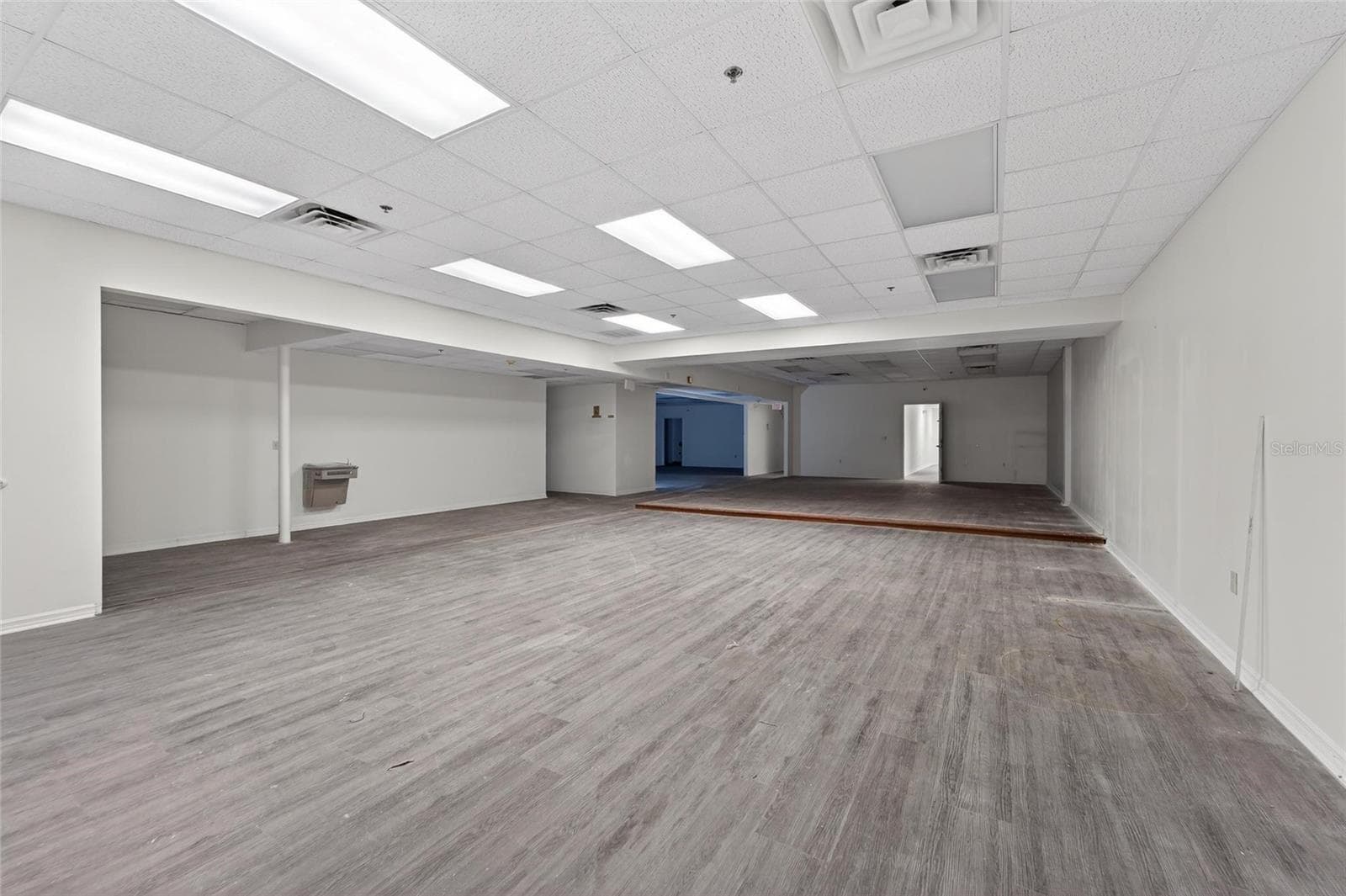 Office at 106 N EVERS ST, PLANT CITY, photo 28 of 44