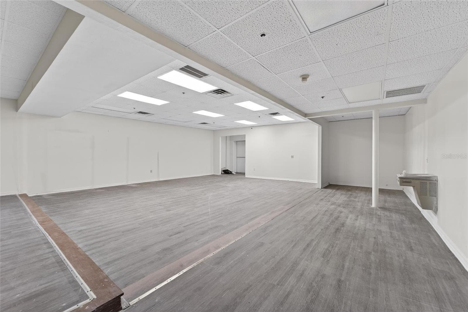 Office at 106 N EVERS ST, PLANT CITY, photo 29 of 44