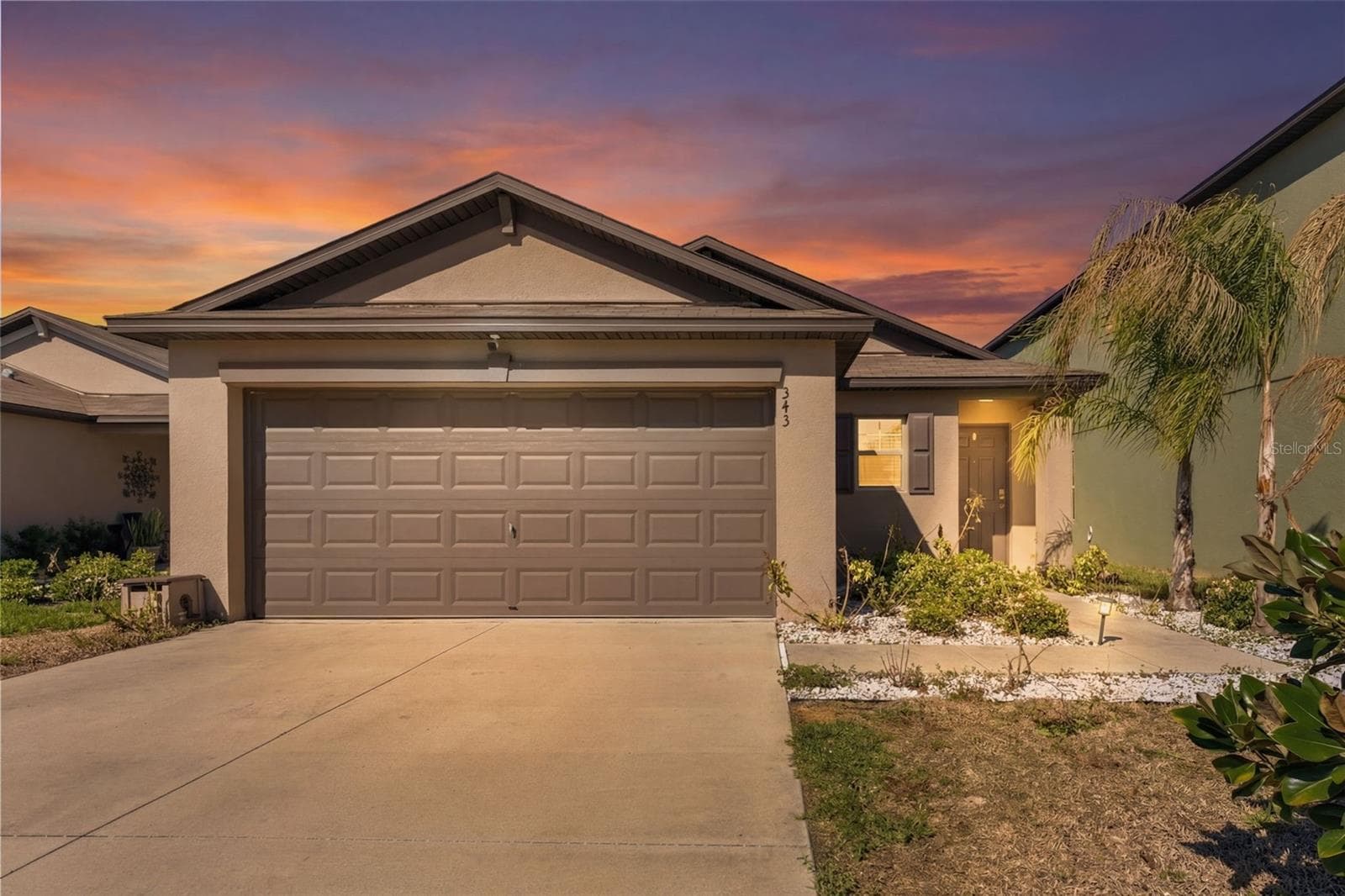 343 ARGYLL DR