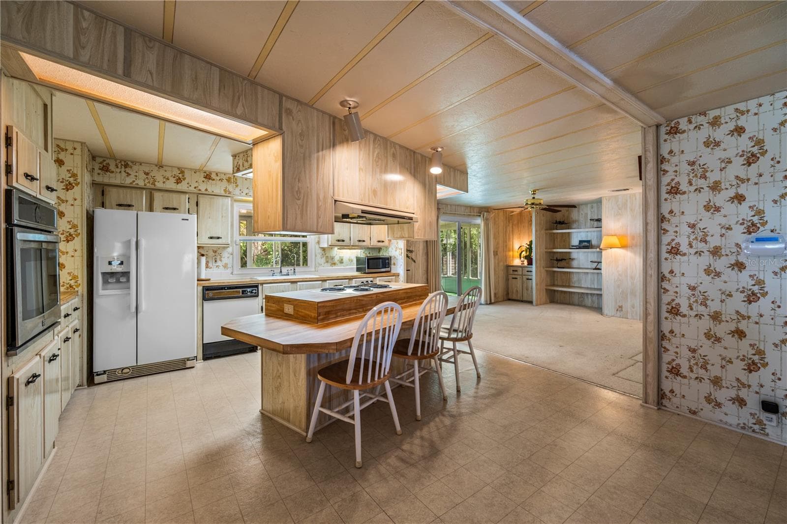 Kitchen - 2513 INDEPENDENCE LN, ST CLOUD