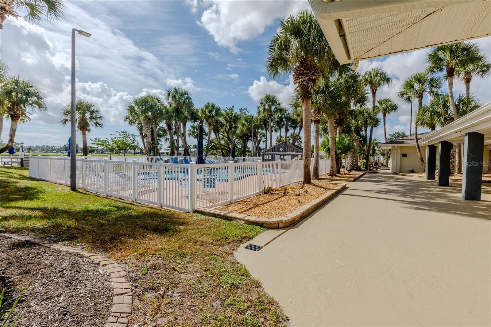 Manufactured Home at 2100 KINGS HWY #539, PORT CHARLOTTE, photo 37 of 45