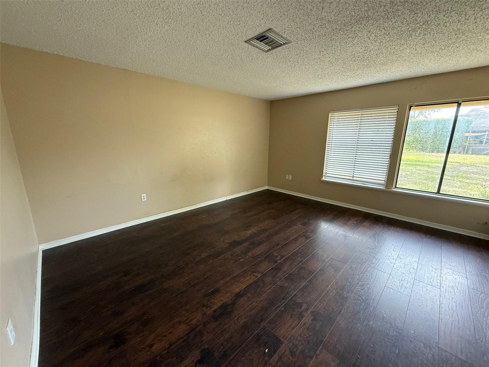 Single Family Residence at 9085 HEATHER BLVD, WEEKI WACHEE, photo 6 of 15