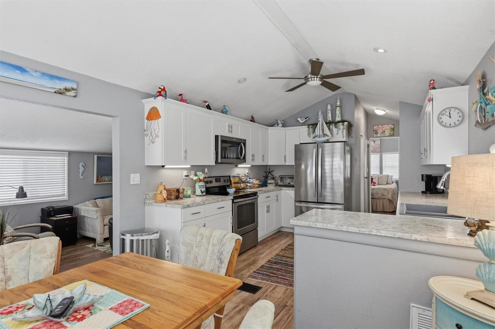 Manufactured Home at 1674 UNIVERSITY PKWY #41, SARASOTA, photo 11 of 34