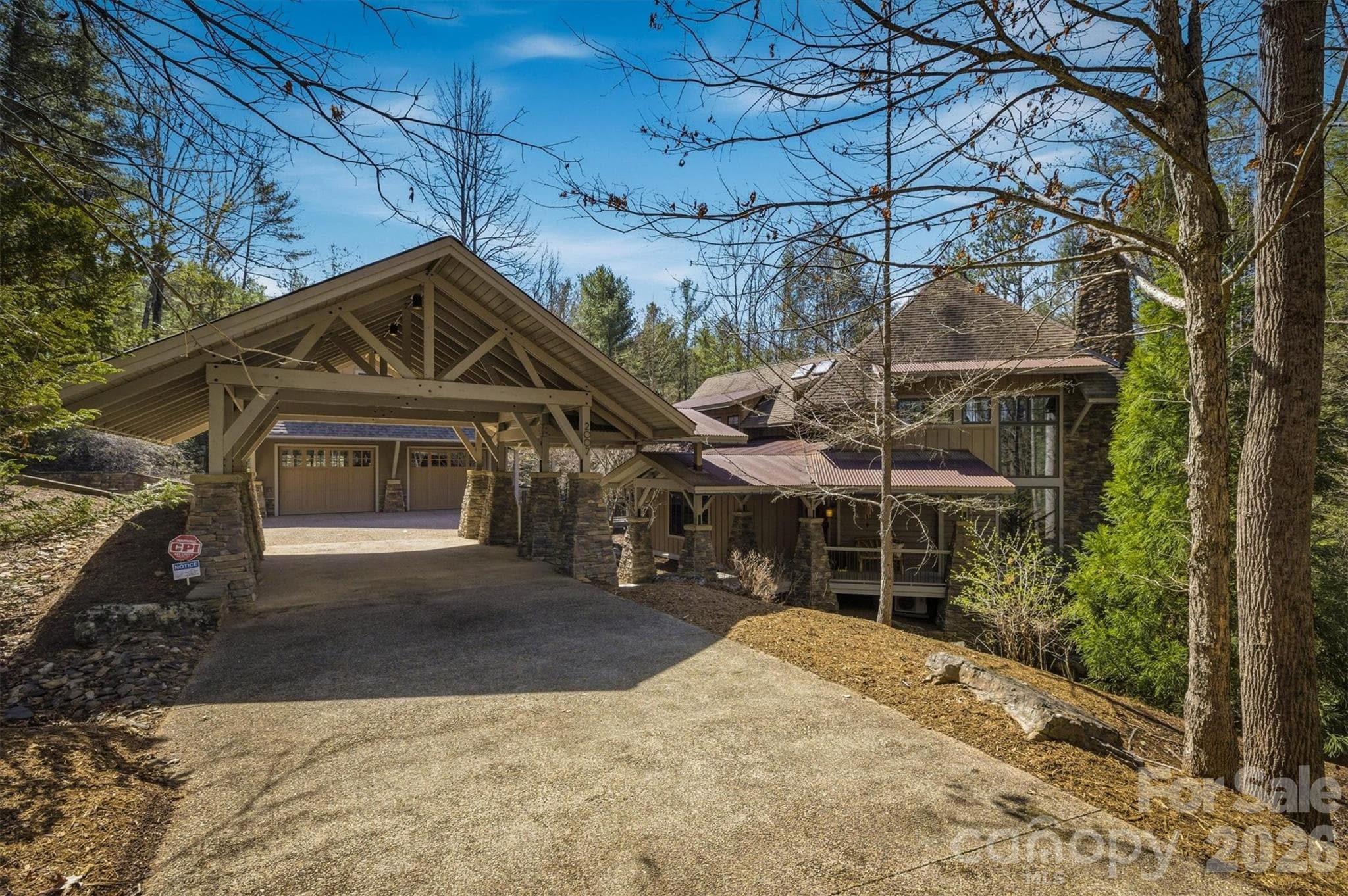 Single Family Residence at Nebo, photo 2 of 52