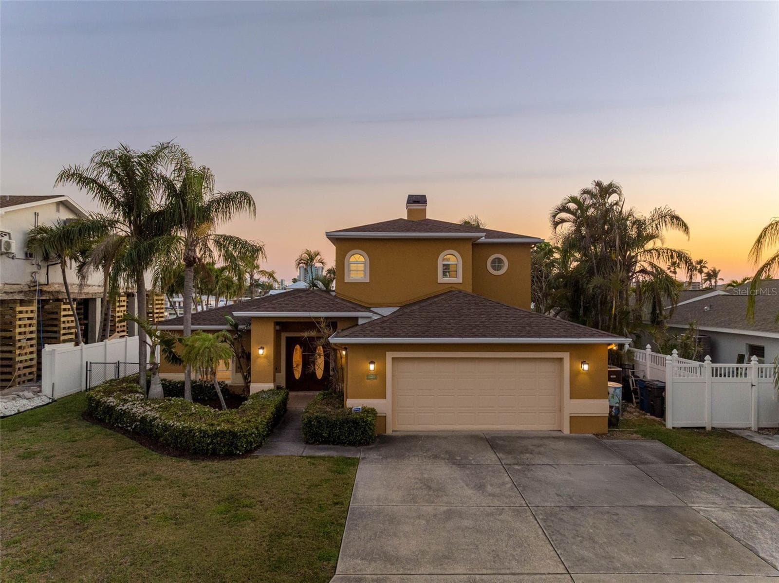 Lots of space for parking. - 11260 5TH ST E, TREASURE ISLAND