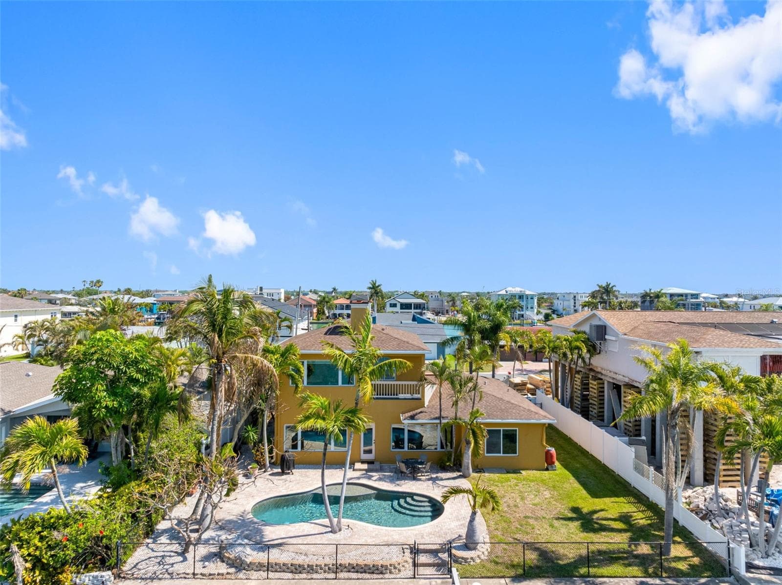 Large fenced yard...great for kids and pets! - 11260 5TH ST E, TREASURE ISLAND