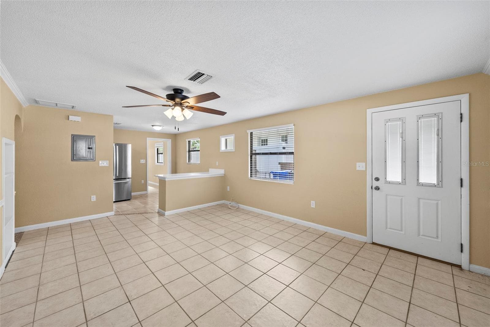 Duplex at 1193 & 1195 BASS BLVD, DUNEDIN, photo 7 of 38
