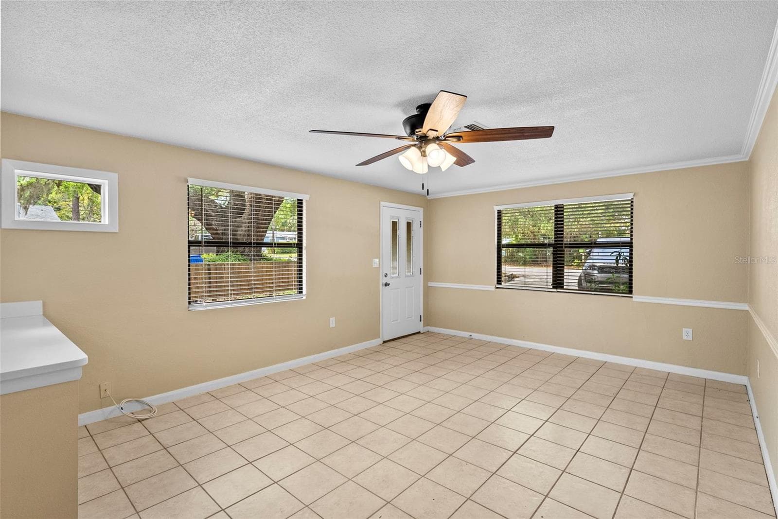 Duplex at 1193 & 1195 BASS BLVD, DUNEDIN, photo 10 of 38