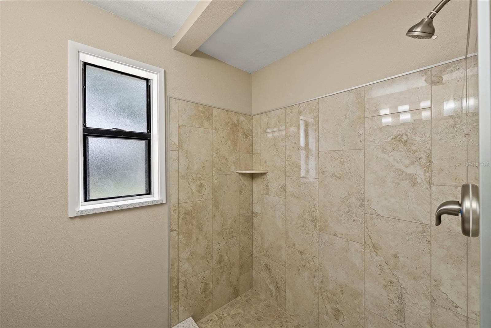 Duplex at 1193 & 1195 BASS BLVD, DUNEDIN, photo 17 of 38