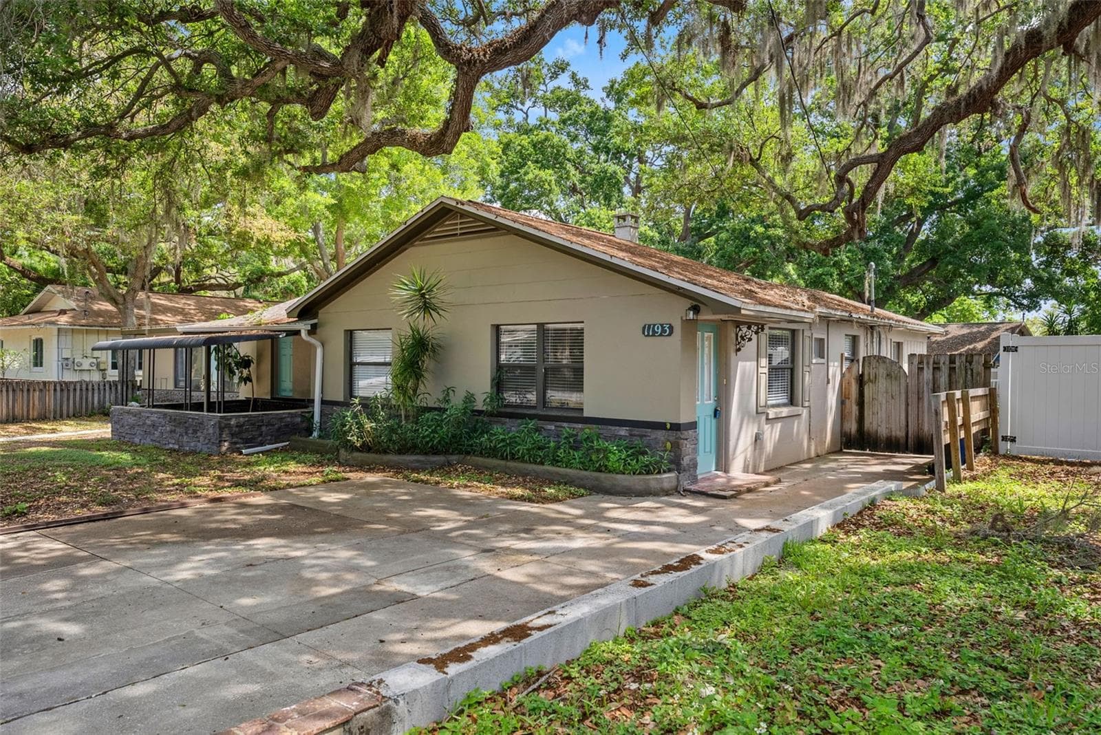Duplex at 1193 & 1195 BASS BLVD, DUNEDIN, photo 25 of 38