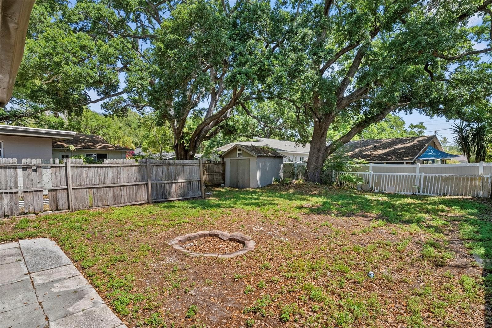 Duplex at 1193 & 1195 BASS BLVD, DUNEDIN, photo 26 of 38