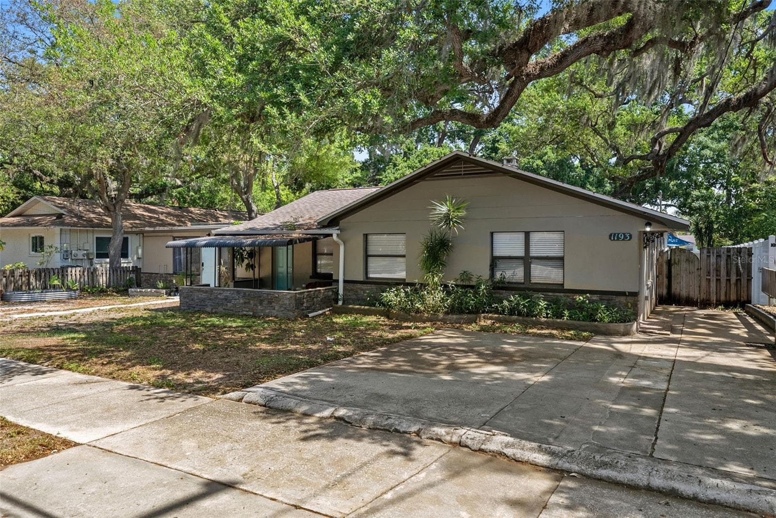 Duplex at 1193 & 1195 BASS BLVD, DUNEDIN, photo 35 of 38