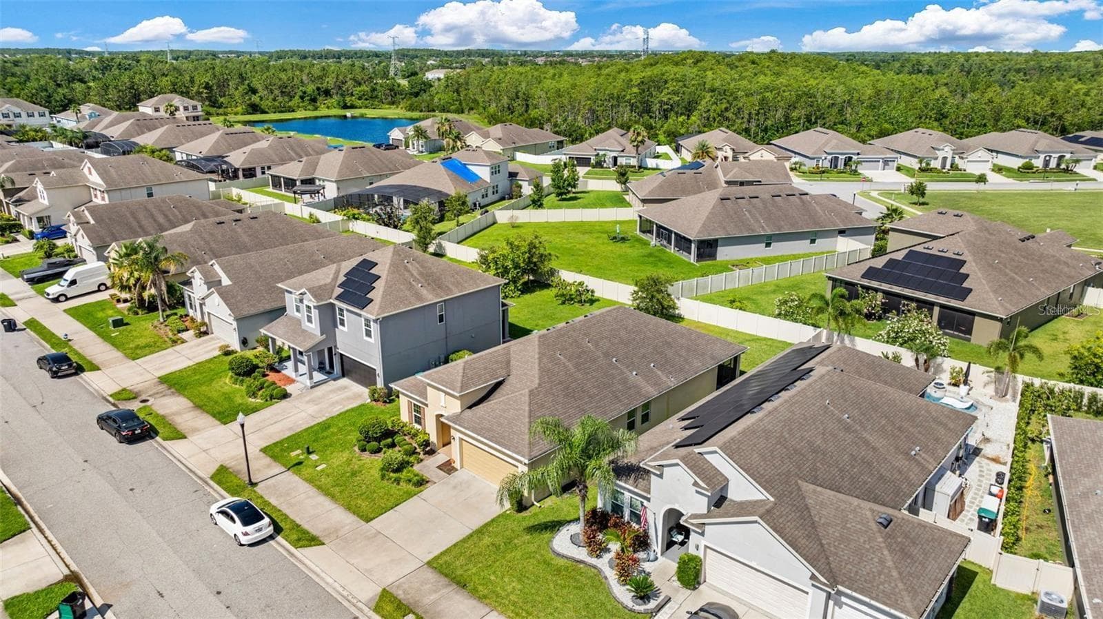 Single Family Residence at 12216 PRAIRIE PLANTATION WAY, ORLANDO, photo 2 of 17
