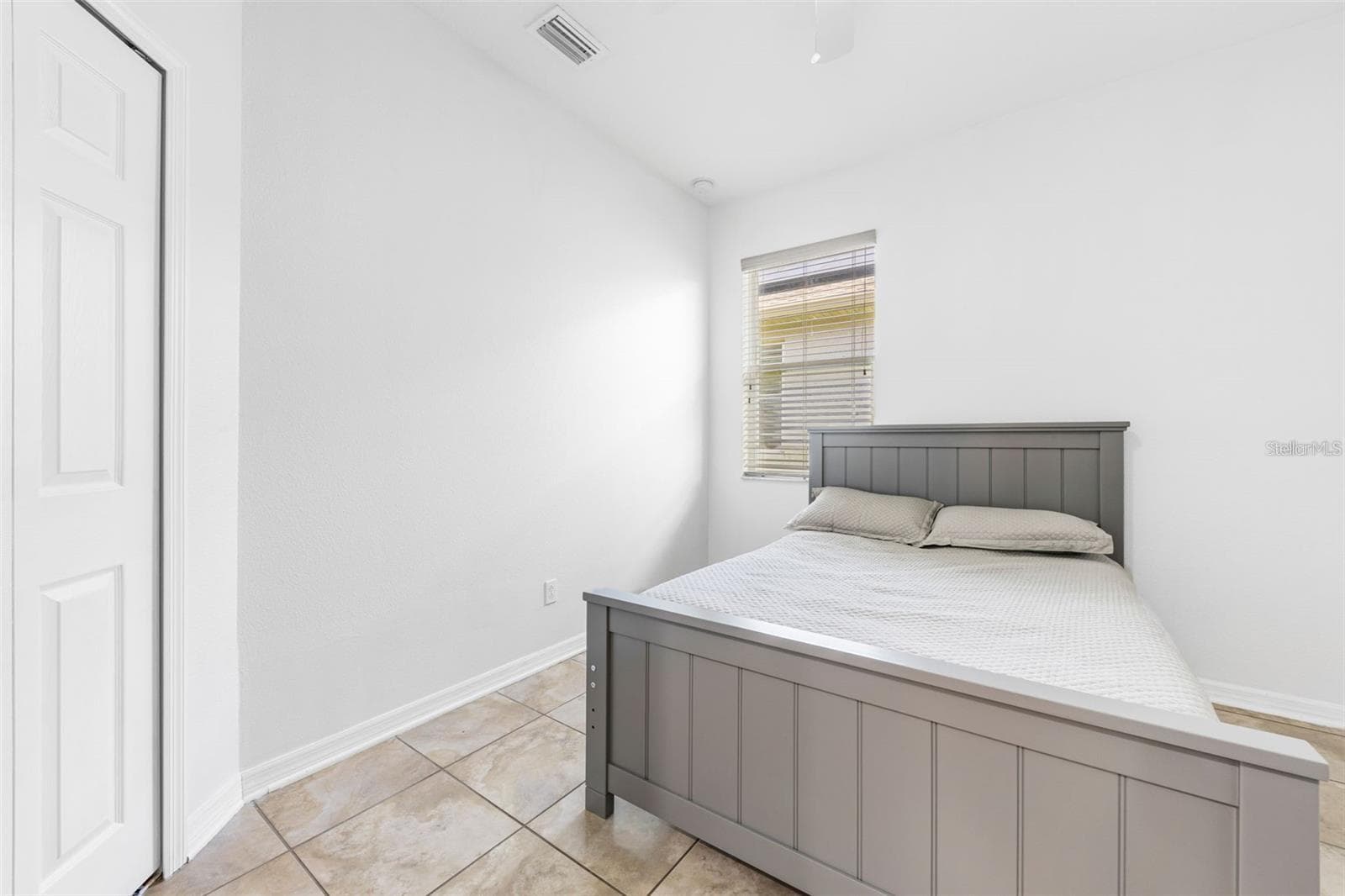 Single Family Residence at 12216 PRAIRIE PLANTATION WAY, ORLANDO, photo 12 of 17