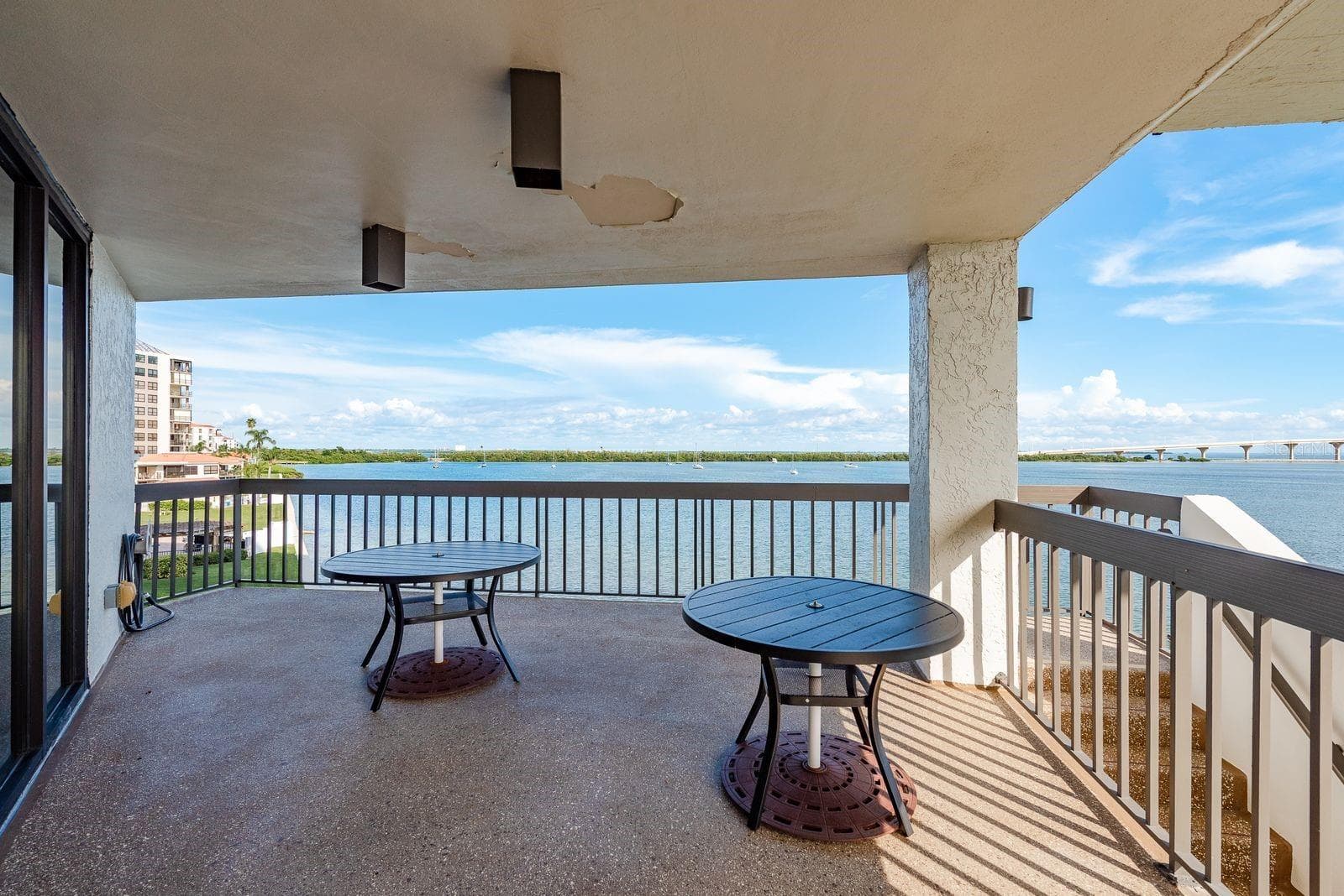 Condominium at 6287 BAHIA DEL MAR CIR #1202, ST PETERSBURG, photo 32 of 43