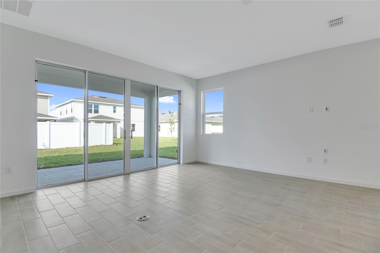 Single Family Residence at 5347 MICKEY AVE, LAKE WALES, photo 9 of 18