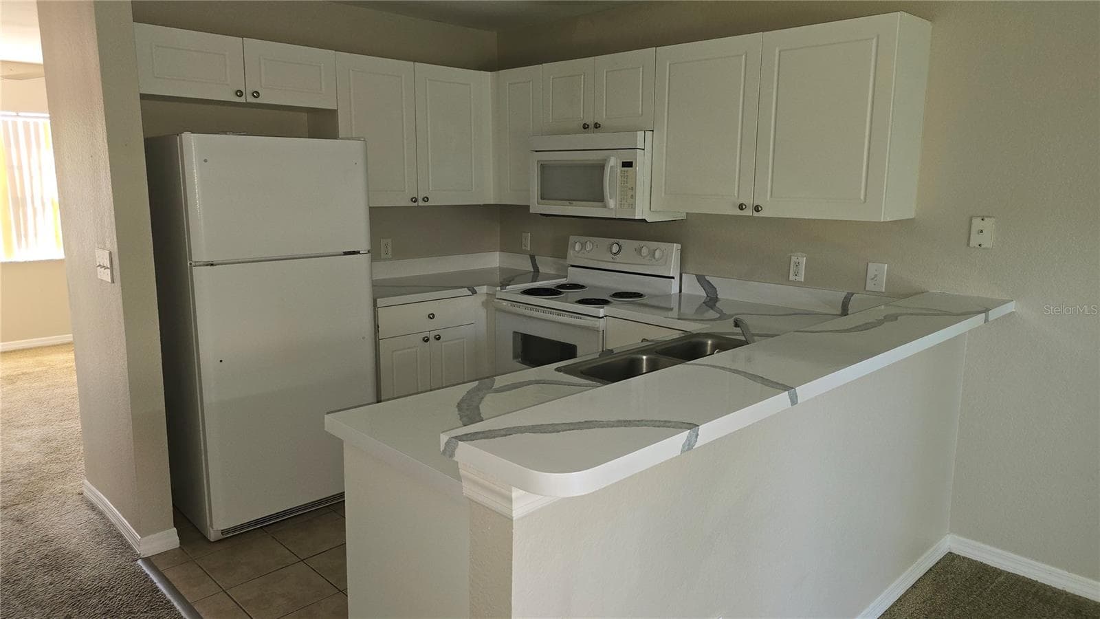 Townhouse at 336 CERVANTES DR #336, KISSIMMEE, photo 5 of 29