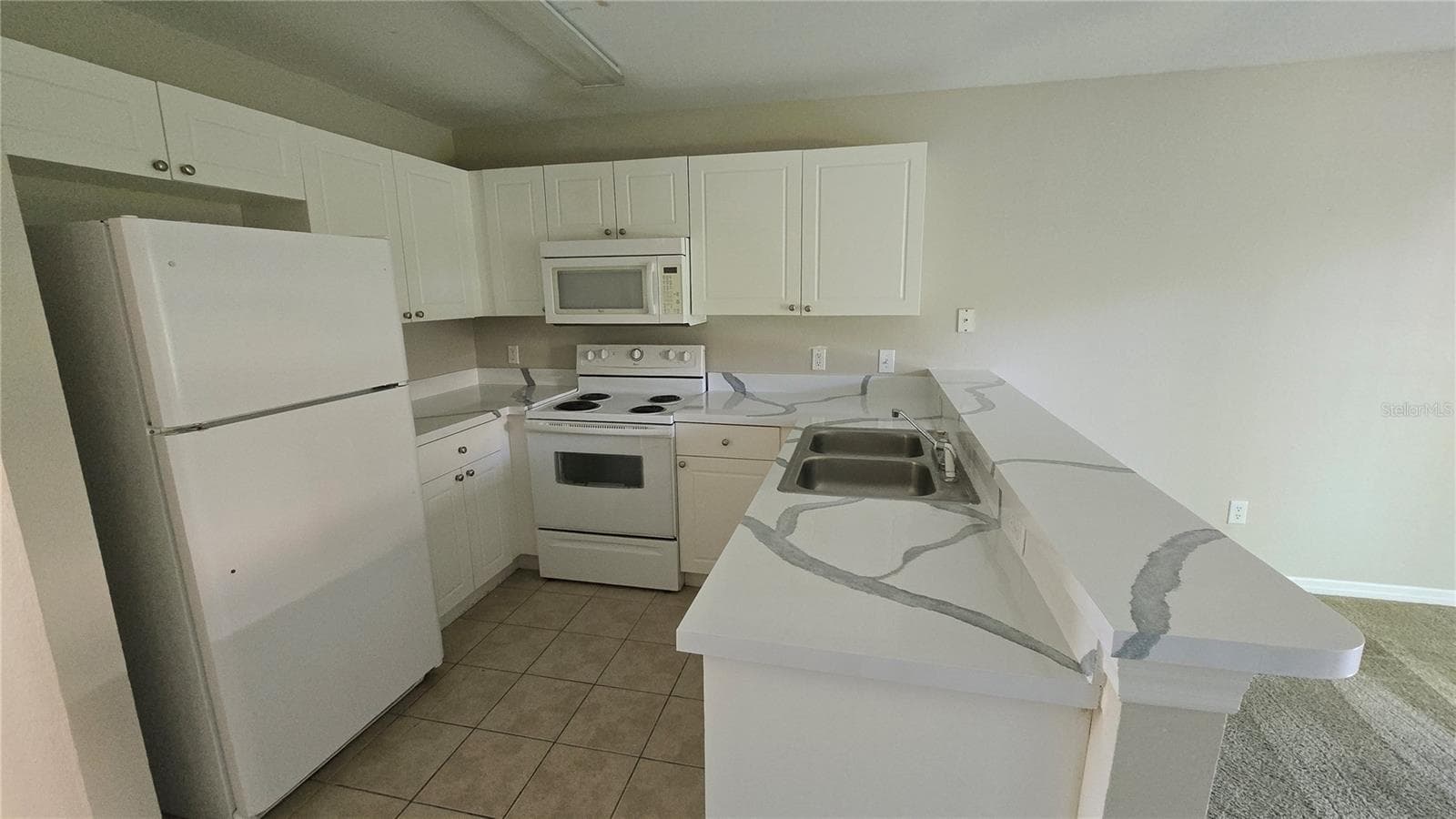 Townhouse at 336 CERVANTES DR #336, KISSIMMEE, photo 6 of 29